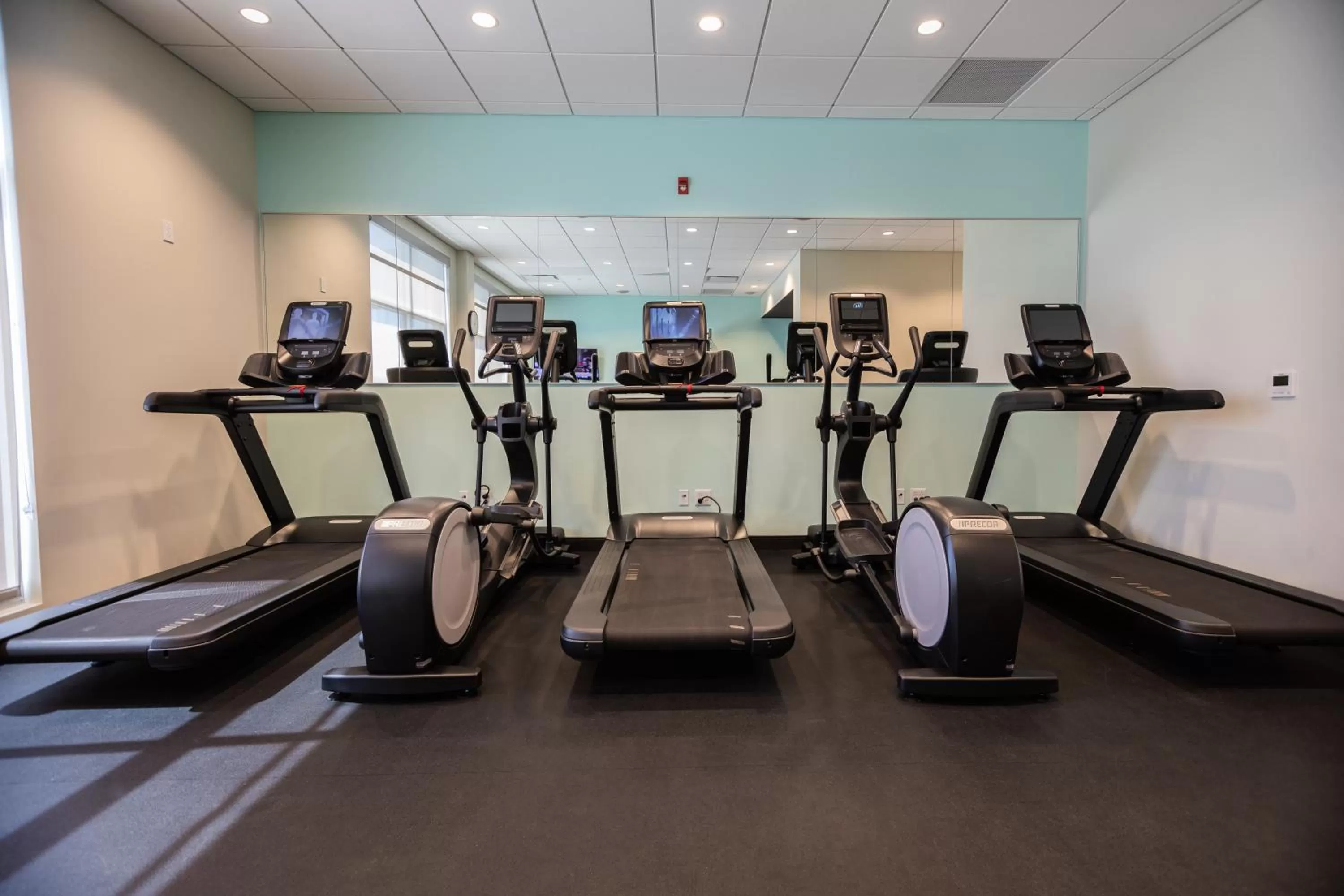 Fitness centre/facilities in Tru By Hilton Yarmouth, Ns