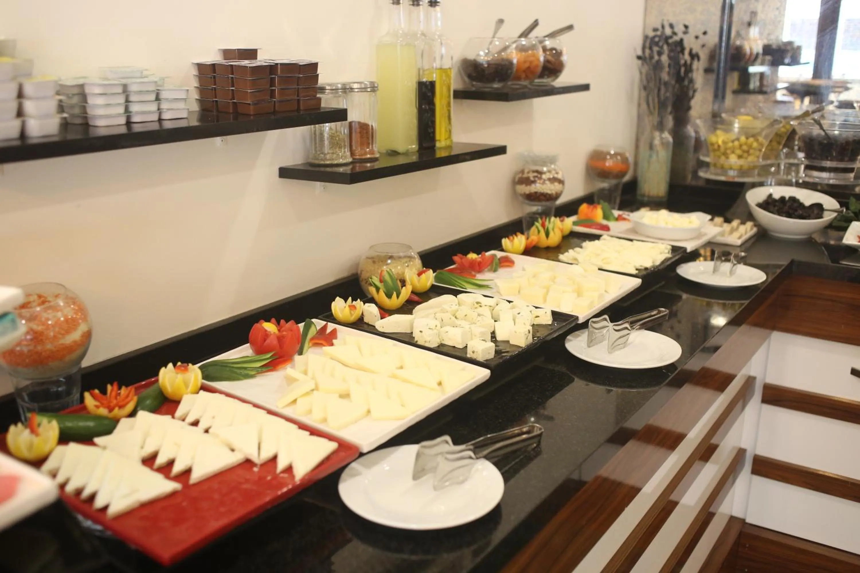 Restaurant/places to eat in Burcman Hotel