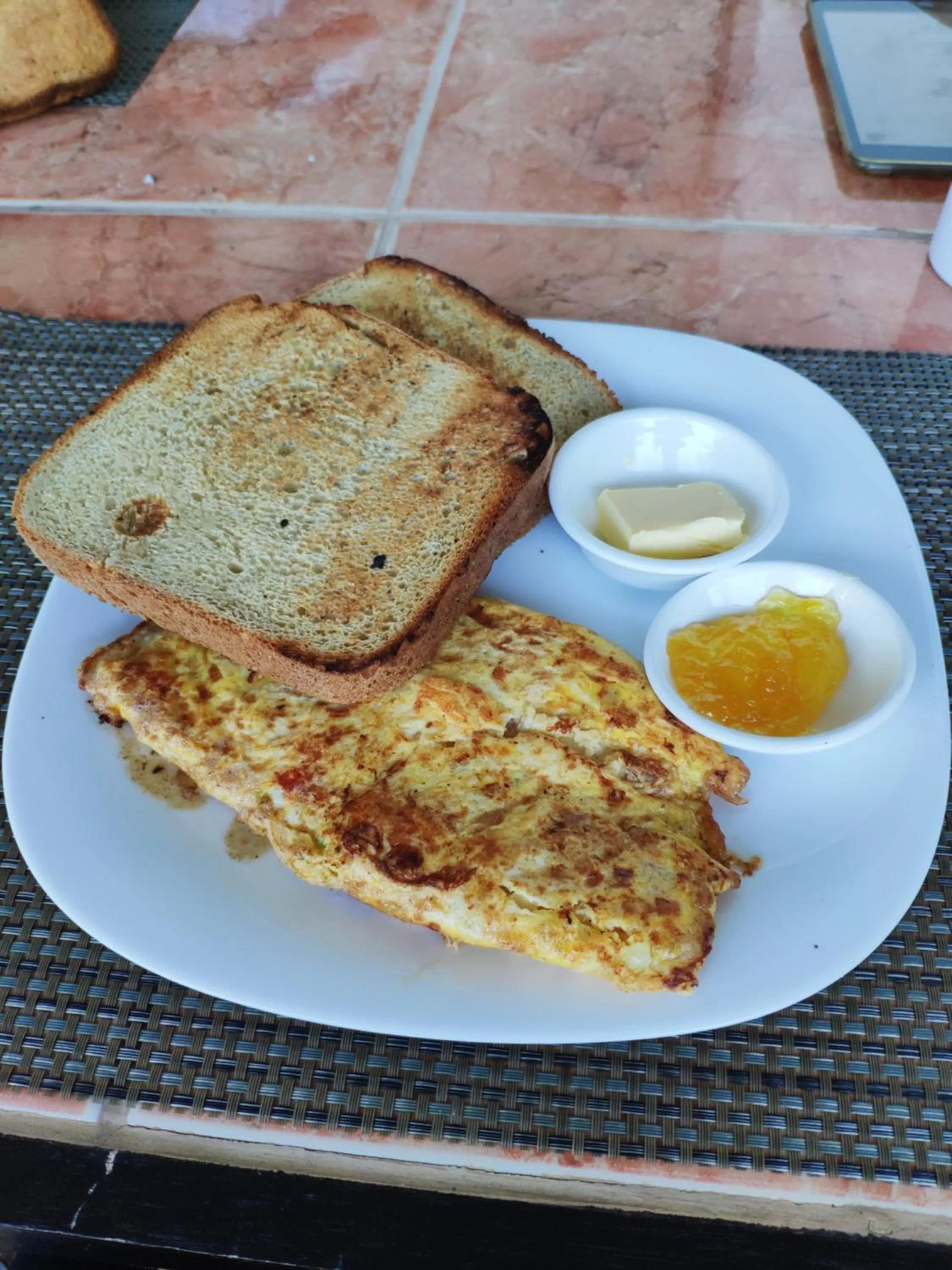 Breakfast in Blue Ribbon Dive Resort