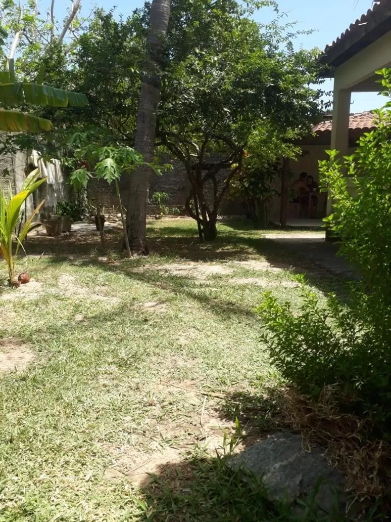 Garden view, Garden in B&B Pedra do Meio