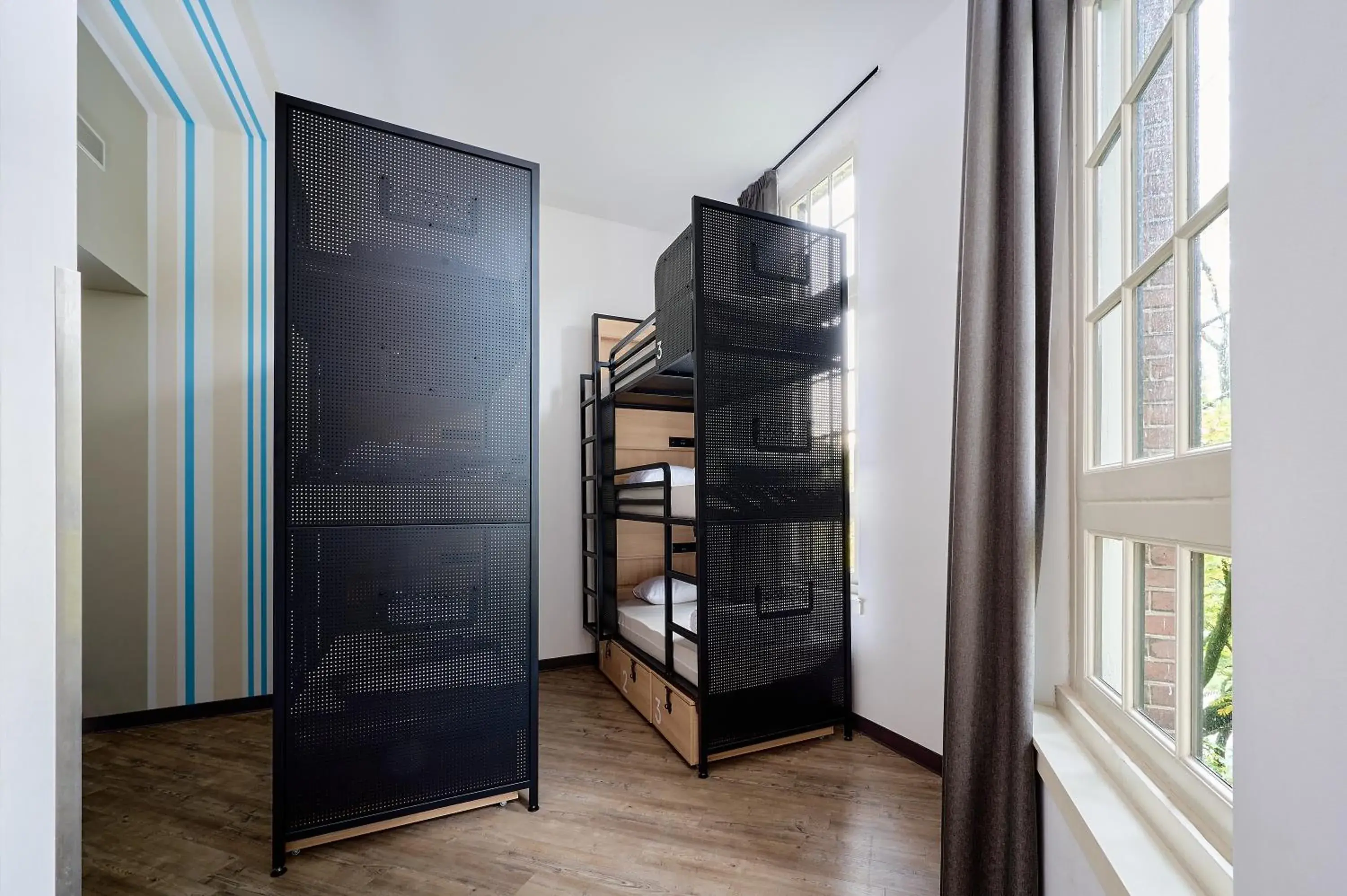 Bed in 6-Bed Dormitory Room in Generator Amsterdam Bed in 6-Bed Dormitory Room in Generator Amsterdam