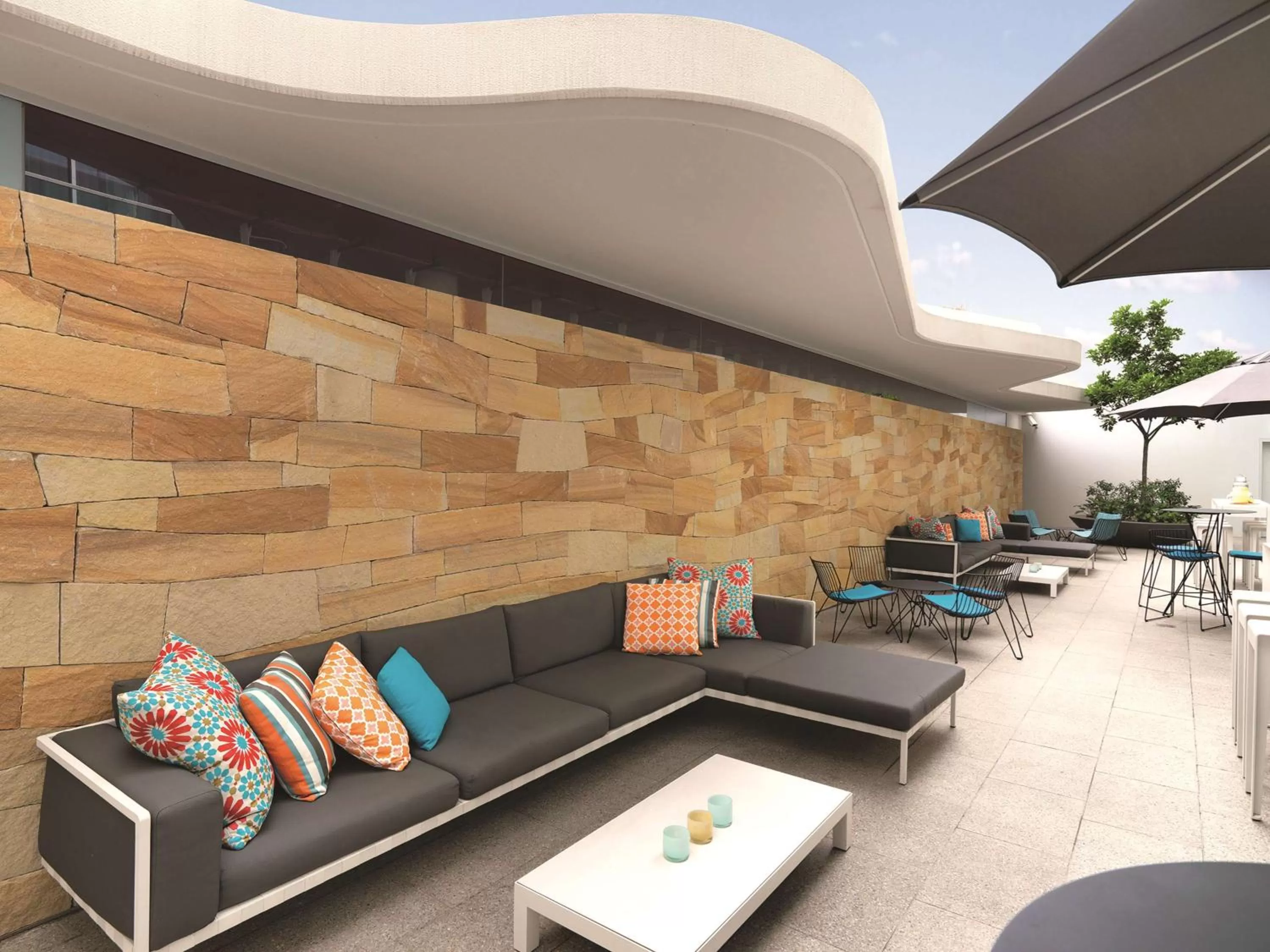 Property building in Adina Apartment Hotel Bondi Beach Sydney