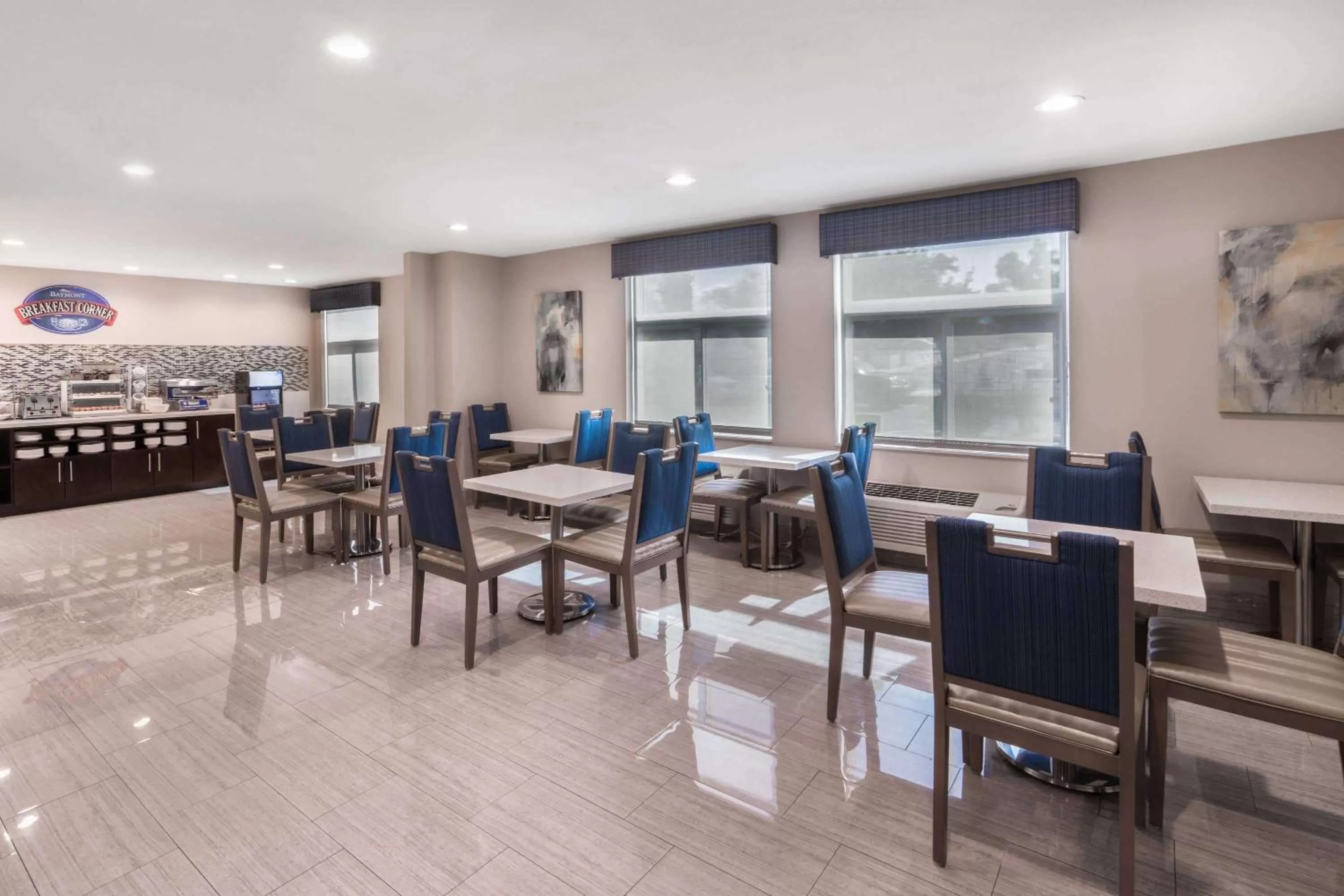 Restaurant/places to eat in Baymont by Wyndham Albuquerque Airport