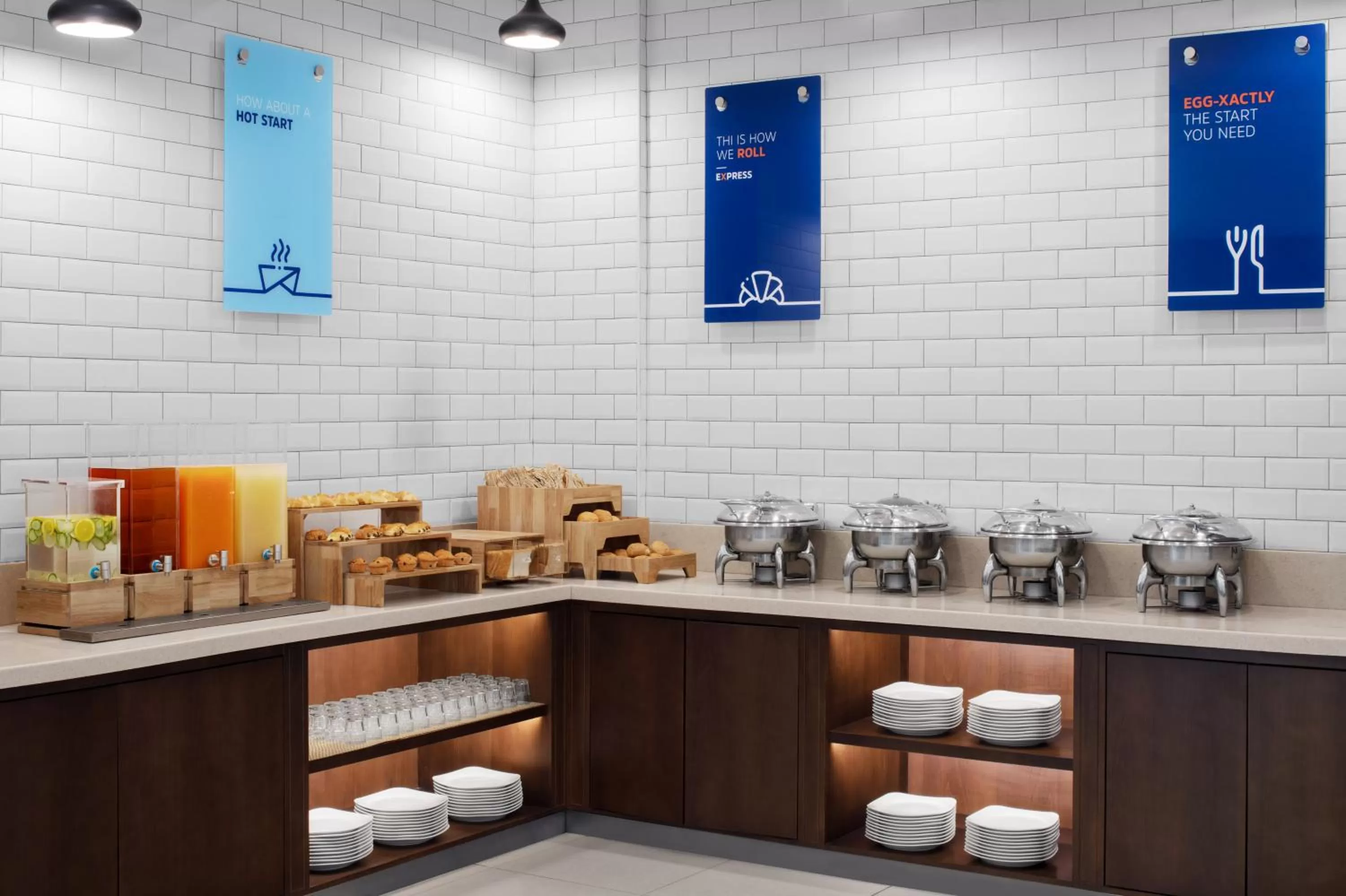 Breakfast in Holiday Inn Express Dubai Safa Park by IHG