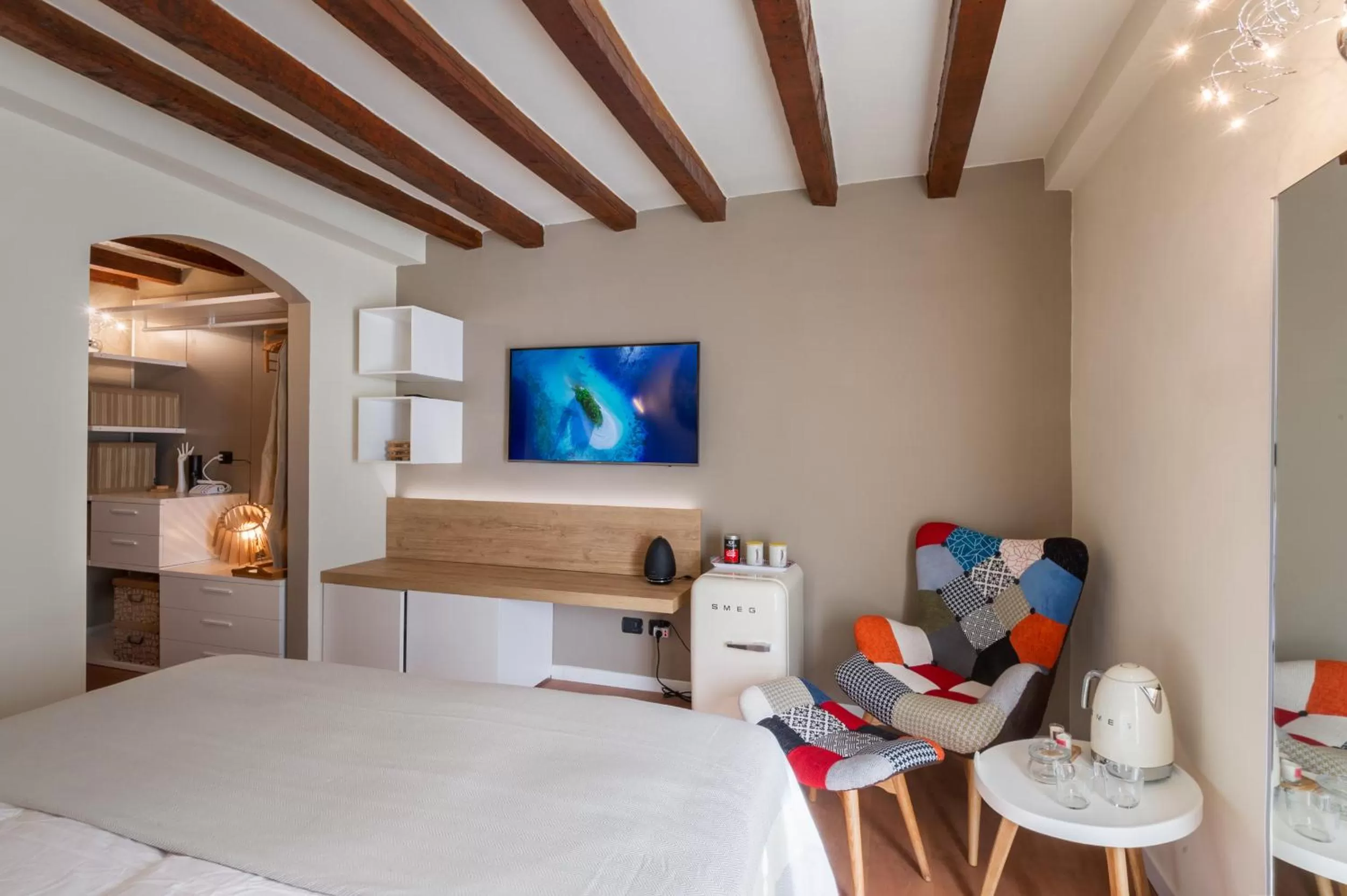 Photo of the whole room, Bed in Moscova Luxury B&B