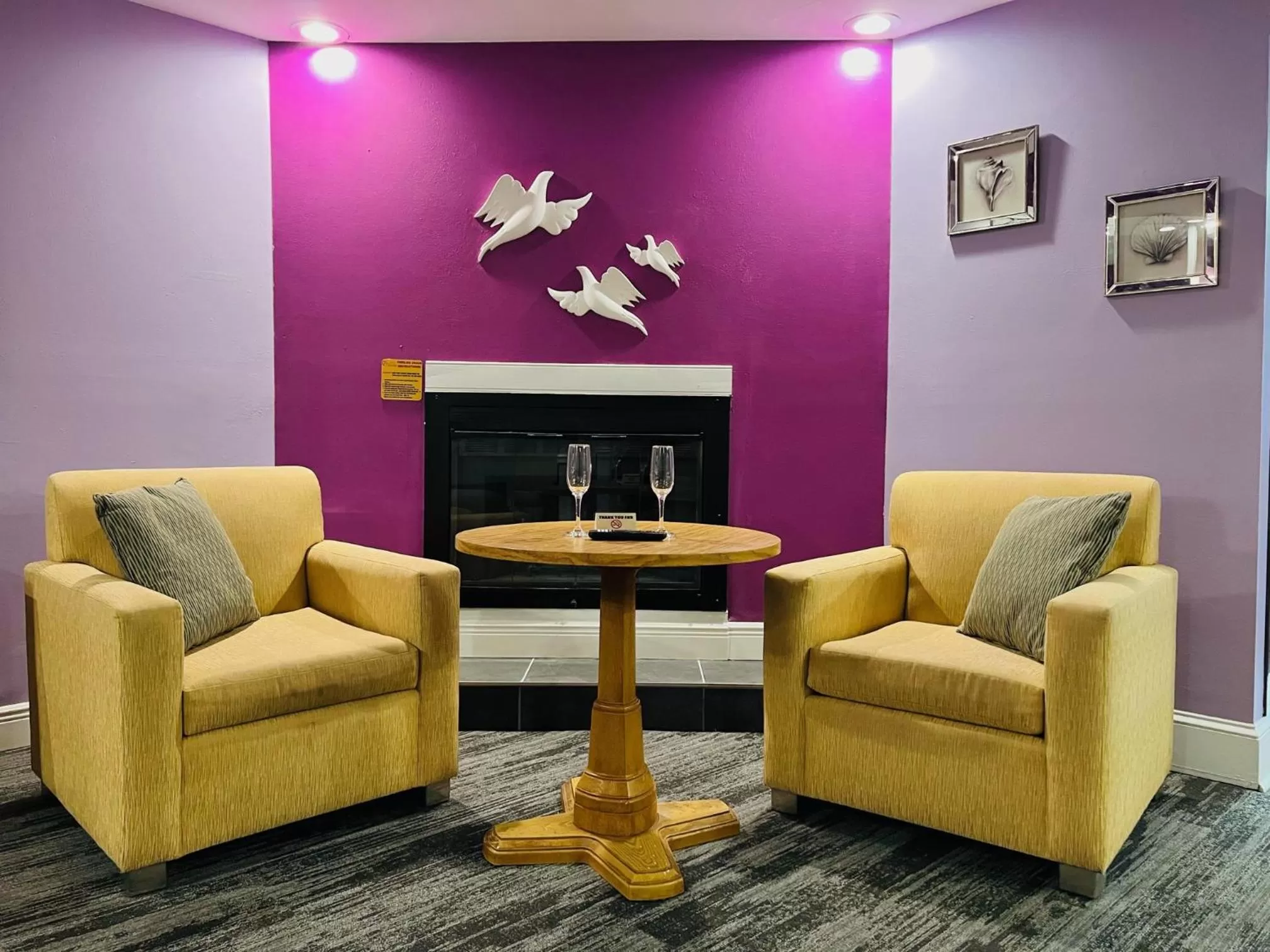 Seating area in Inn of the Dove Harrisburg-Hershey Romantic Suites