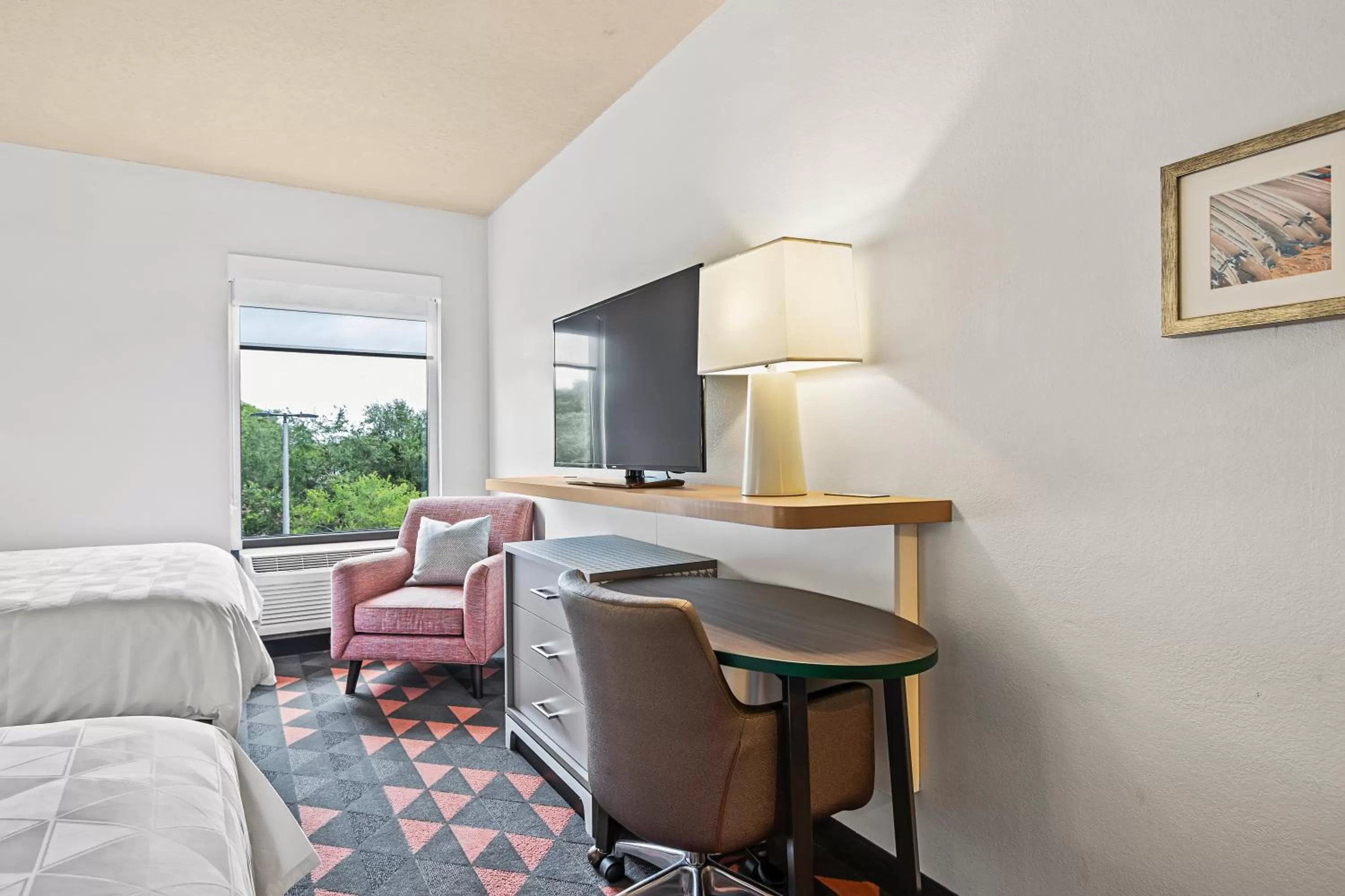 Photo of the whole room, Bed in Holiday Inn - St. Petersburg West by IHG