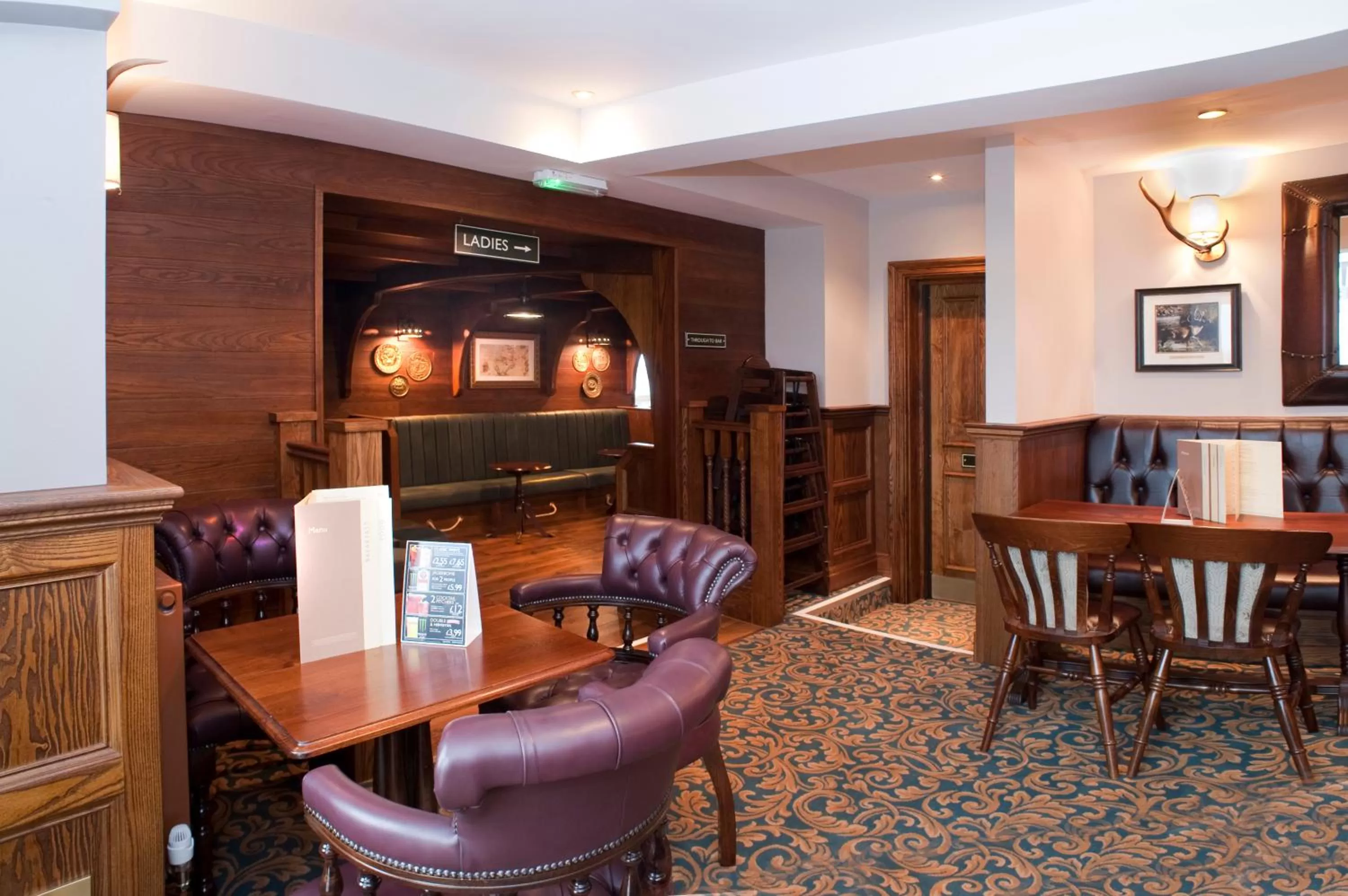 Restaurant/Places to Eat in Cabot Court Hotel Wetherspoon