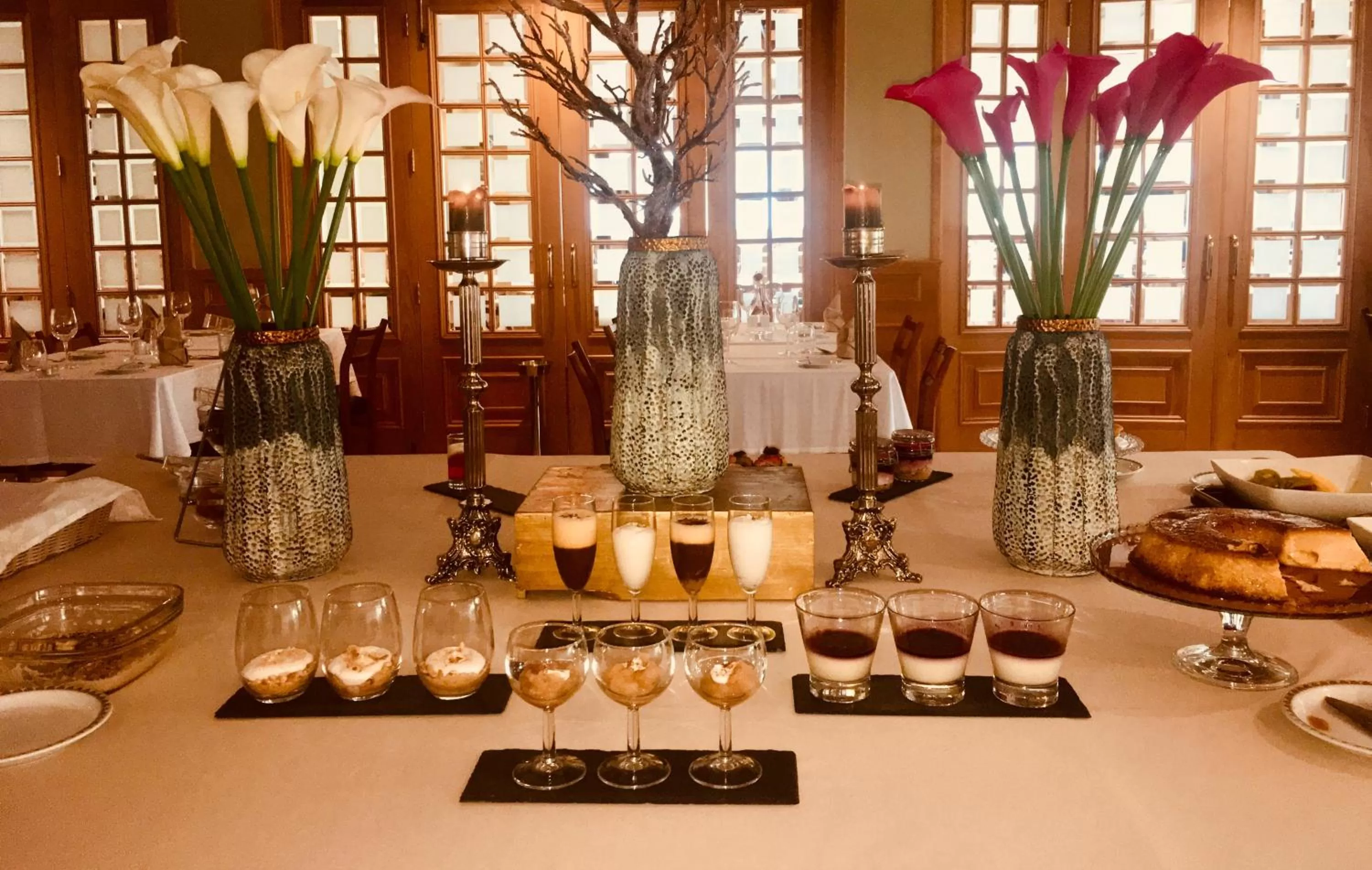 Restaurant/places to eat in Consolata Hotel