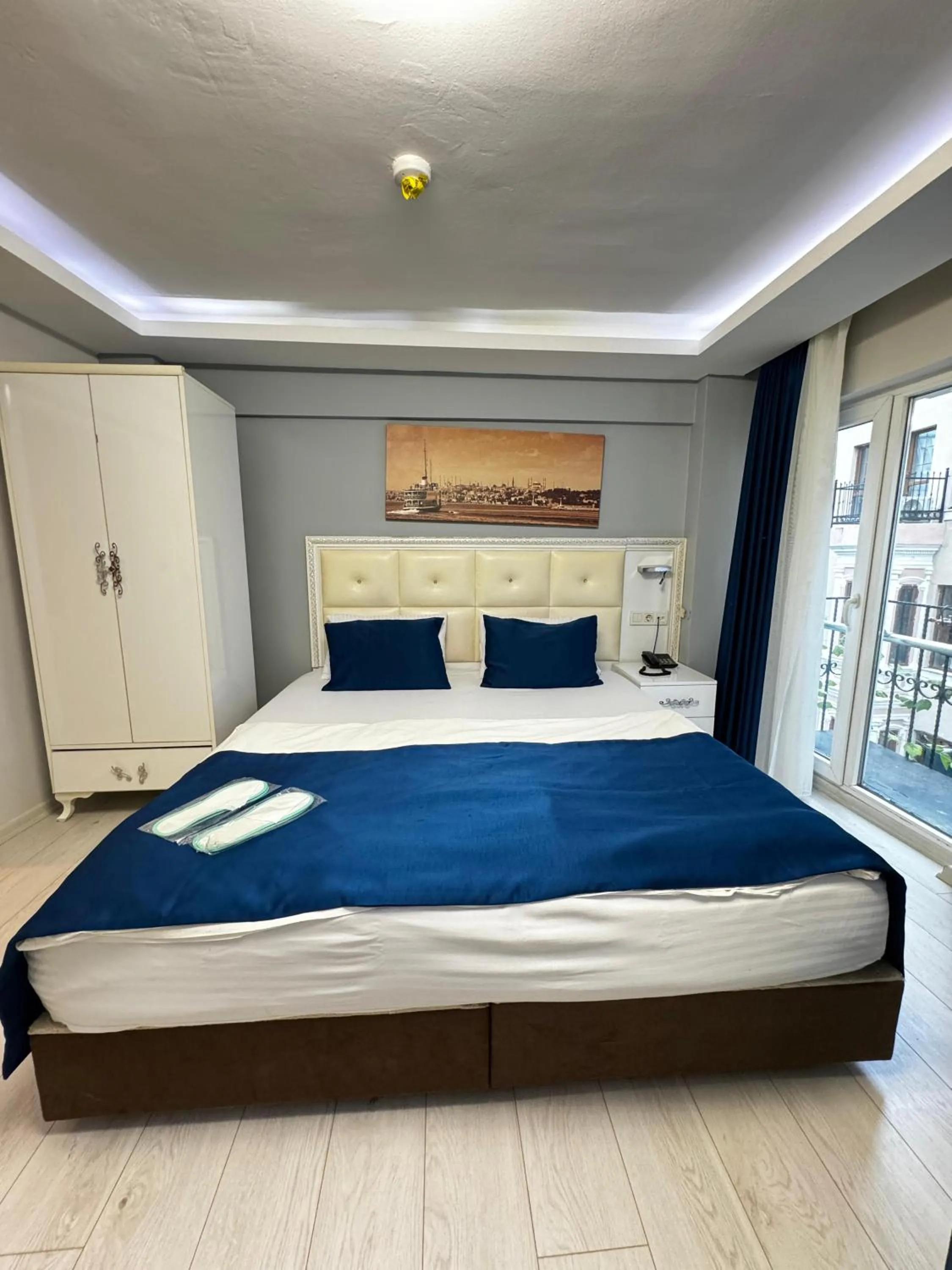 Bed in Taksim Istiklal Suites