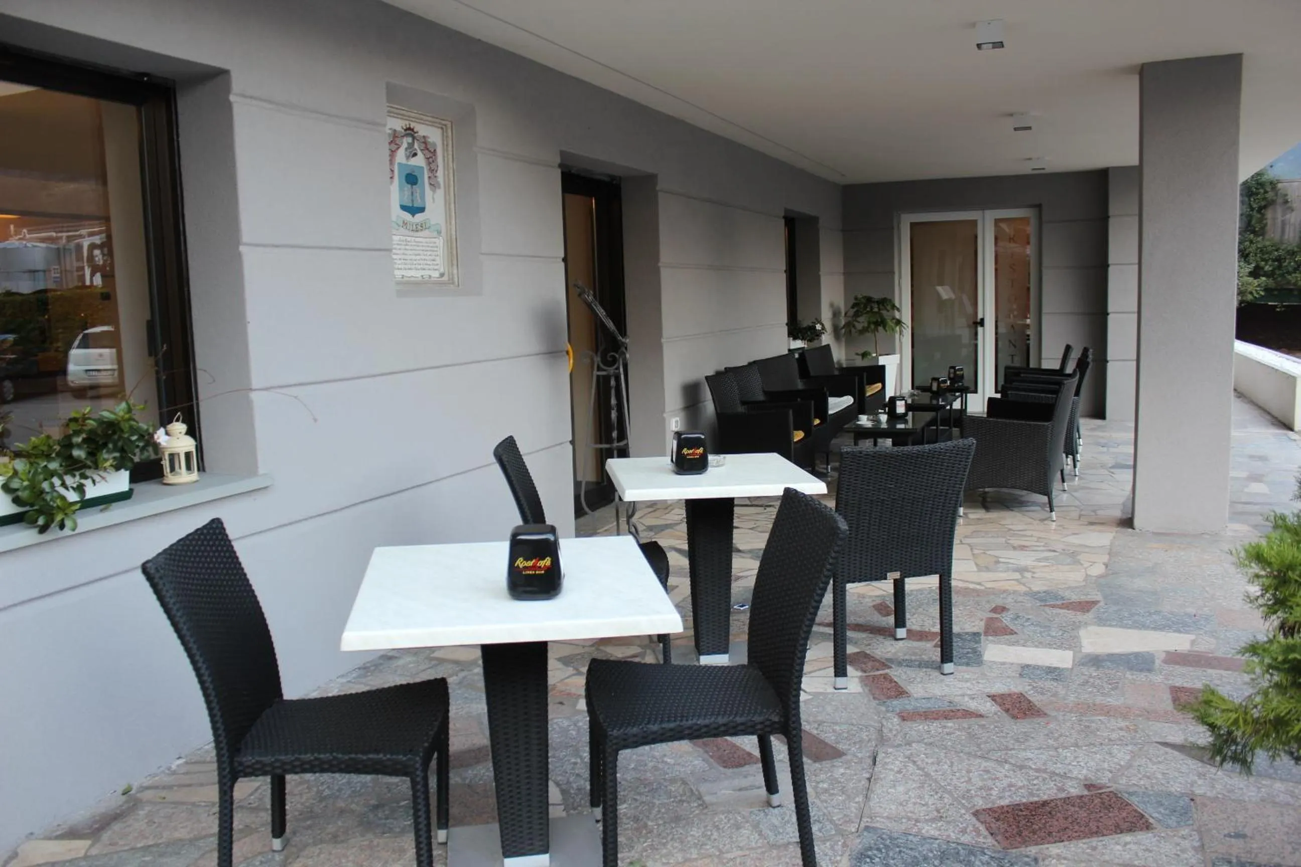 Patio in Hotel Riposo