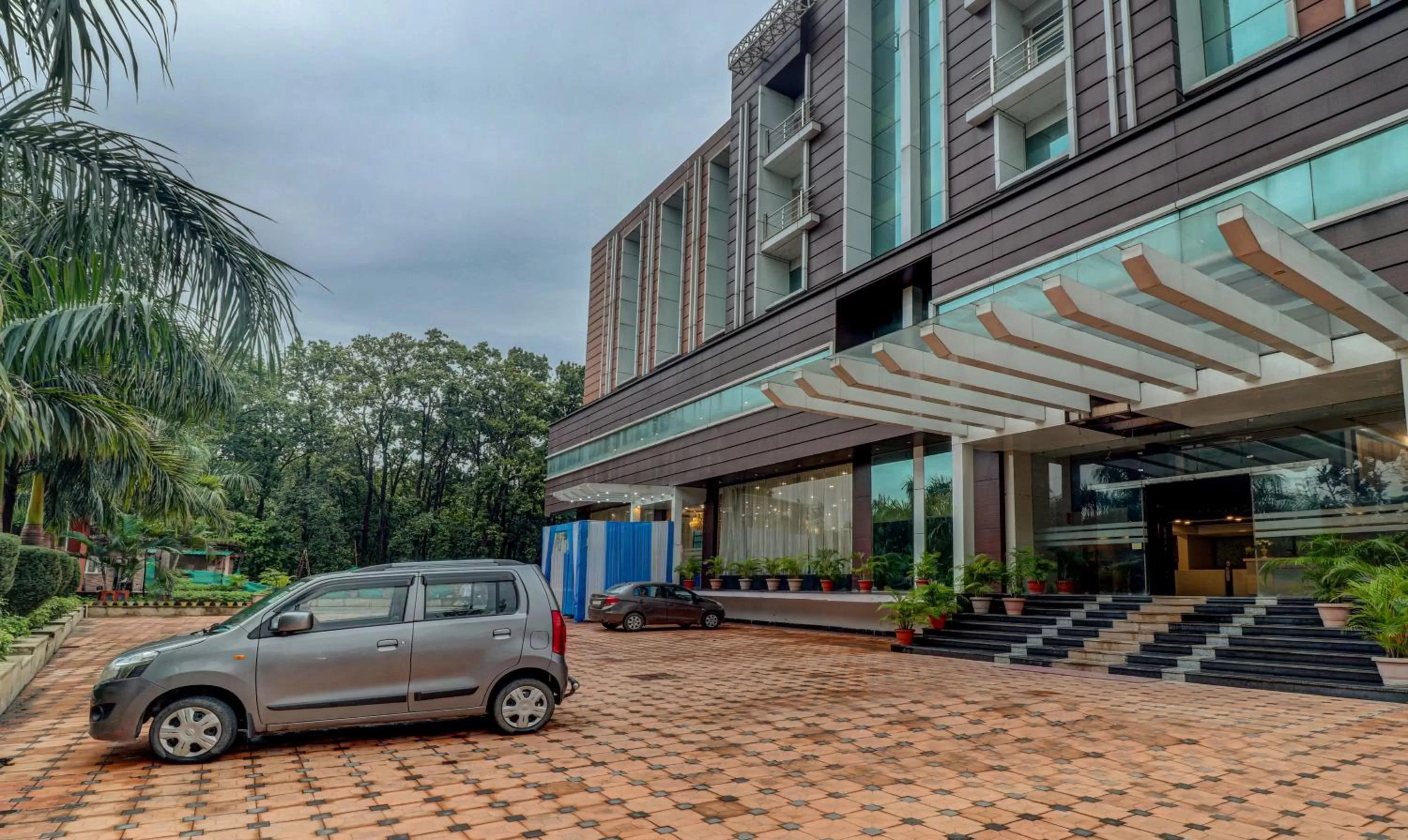 Property building in Treebo Premium Pearl Avenue Banquets And Lawn