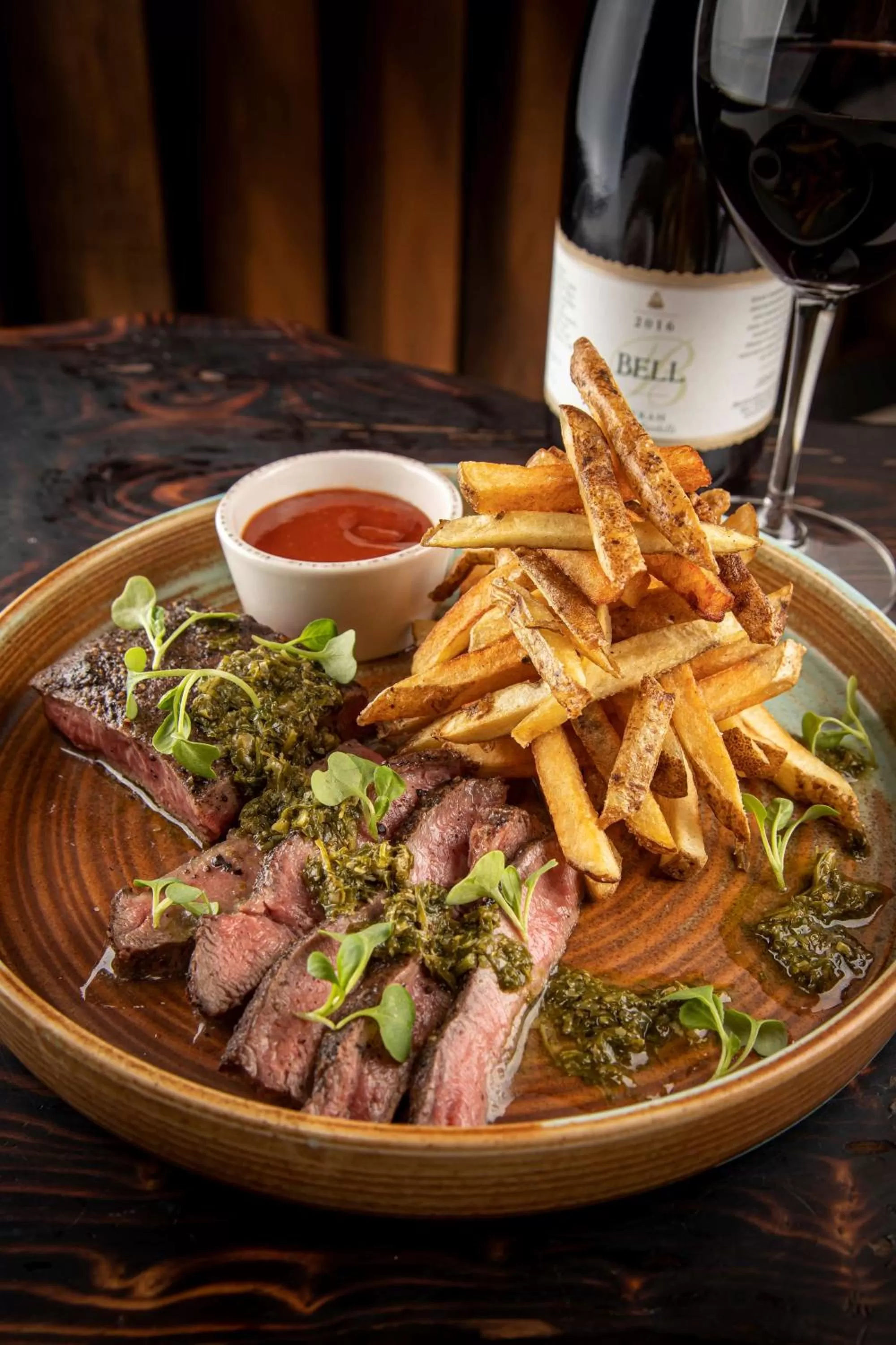 Restaurant/places to eat in The Burgundy Hotel, Tapestry Collection by Hilton