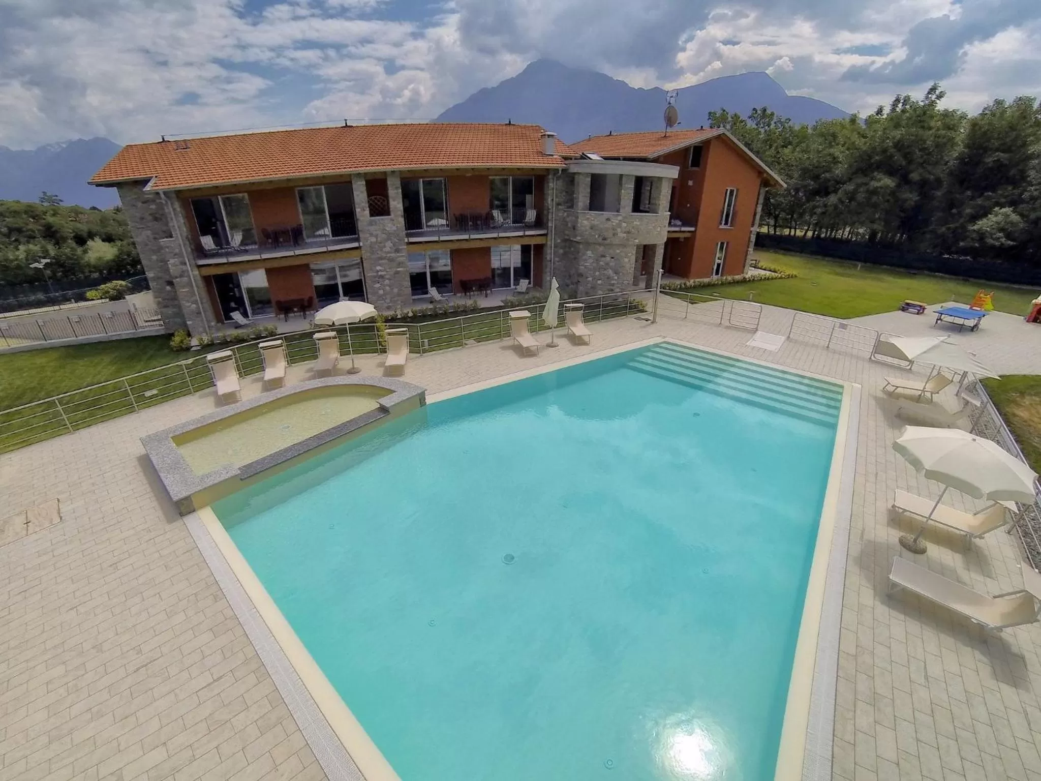 Property building in Residence Villa Paradiso