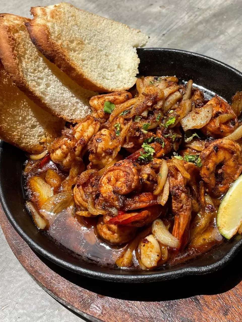 Restaurant/places to eat in Vela Terraces Hotel