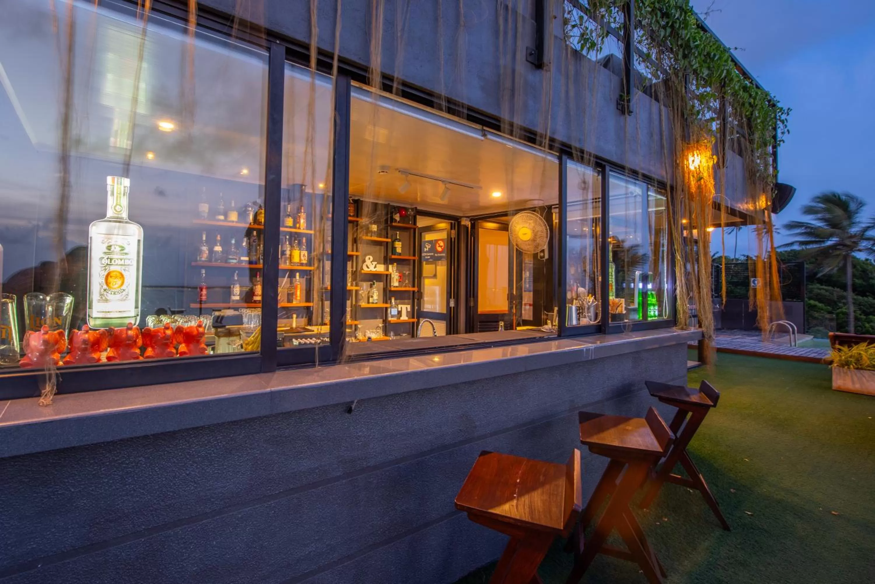 Night in Agnus Unawatuna