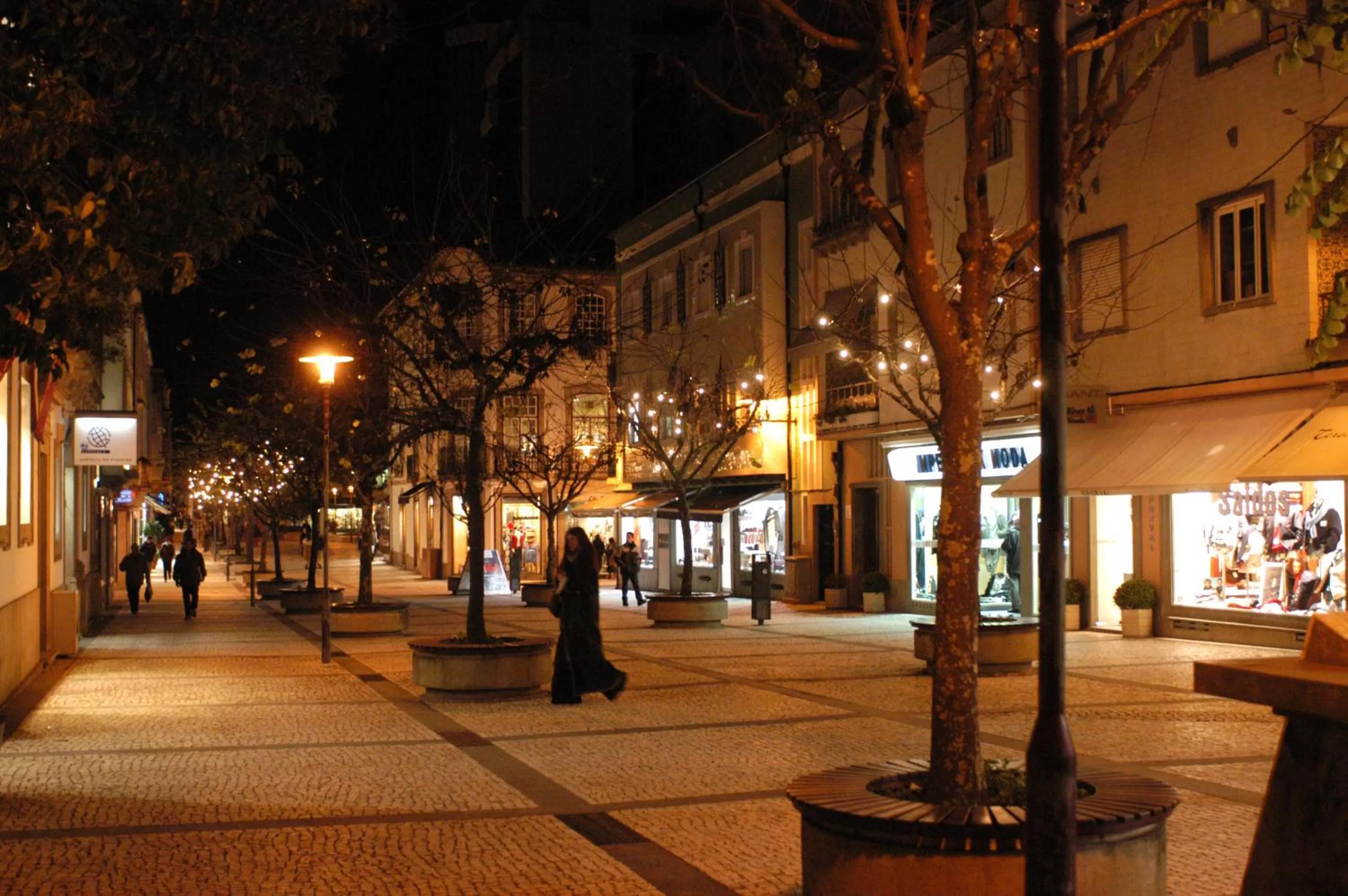 Night in Hotel do Elevador