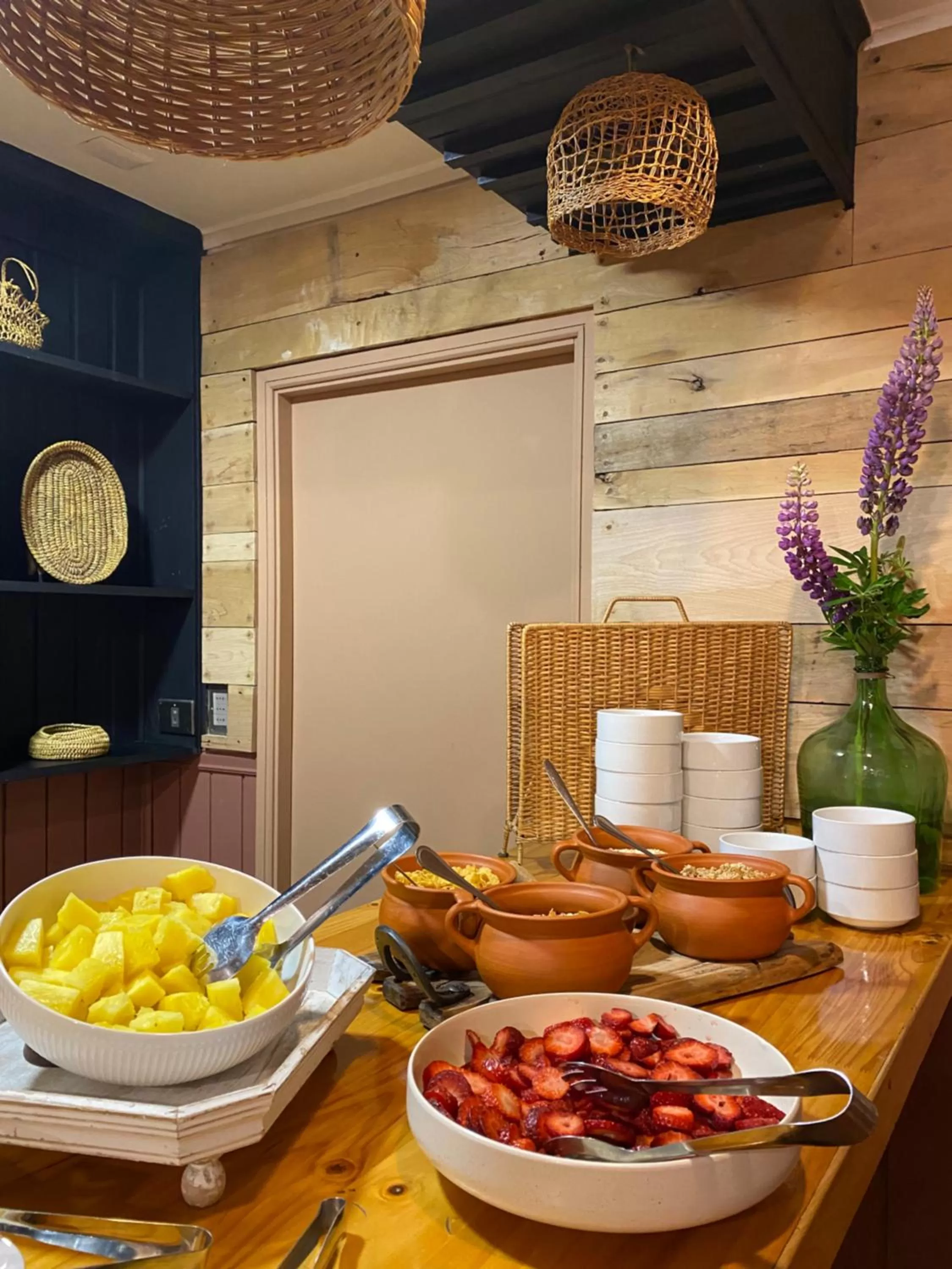 Buffet breakfast, Food in Hotel Aquaterra