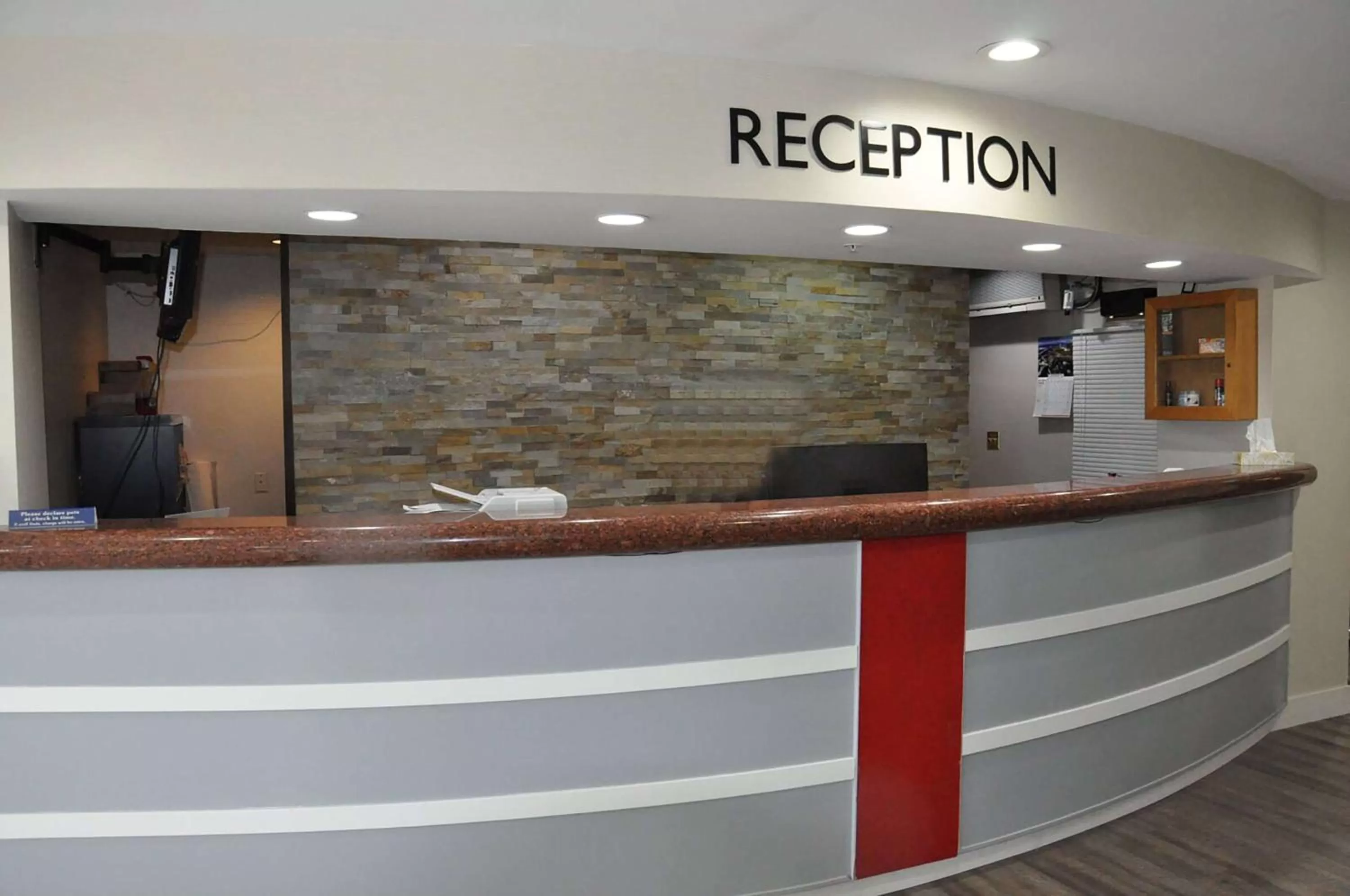 Lobby or reception in Ramada by Wyndham Abbotsford