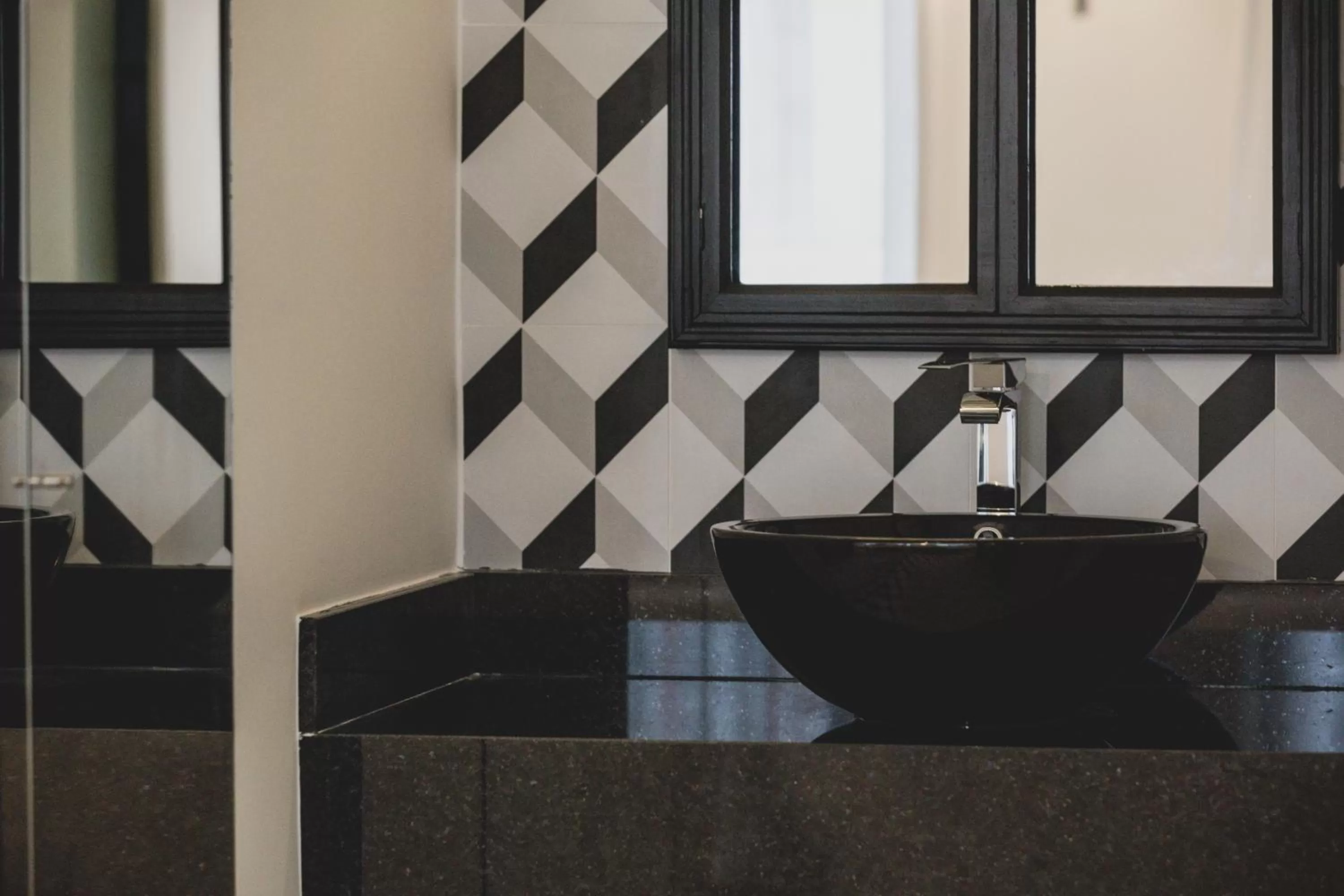 Bathroom in viterbo'8 - The Artists House