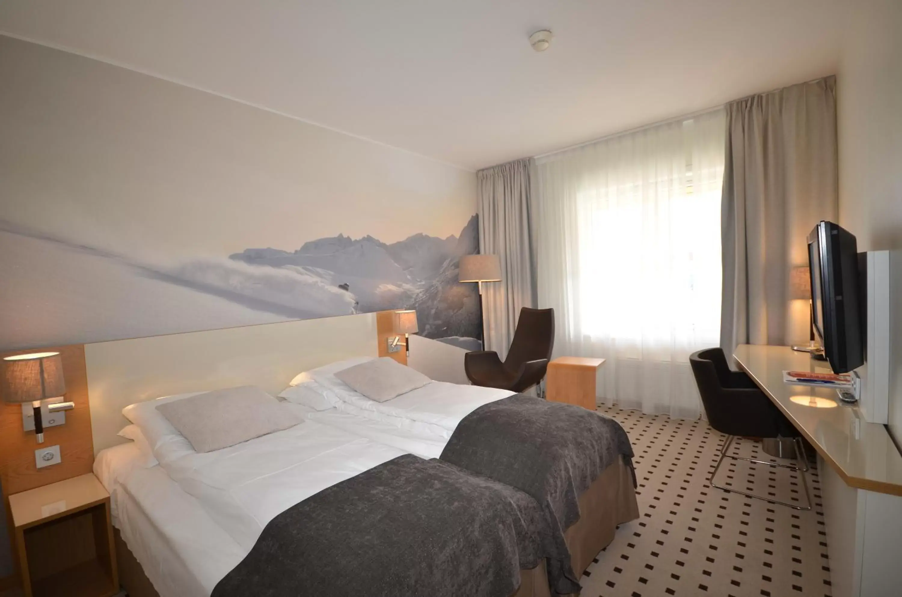 Double Room in Grand Hotel - by Classic Norway Hotels Double Room in Grand Hotel - by Classic Norway Hotels