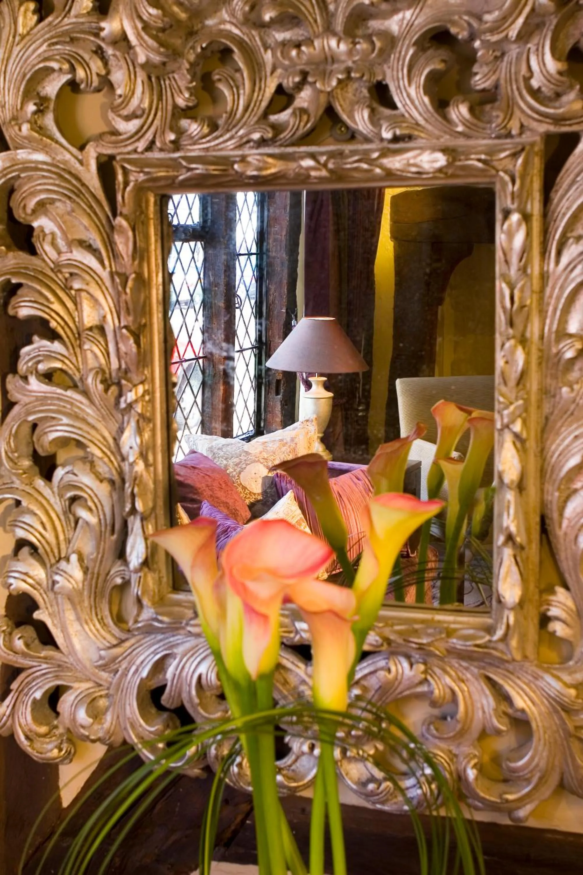 Decorative detail in Kings Arms Hotel