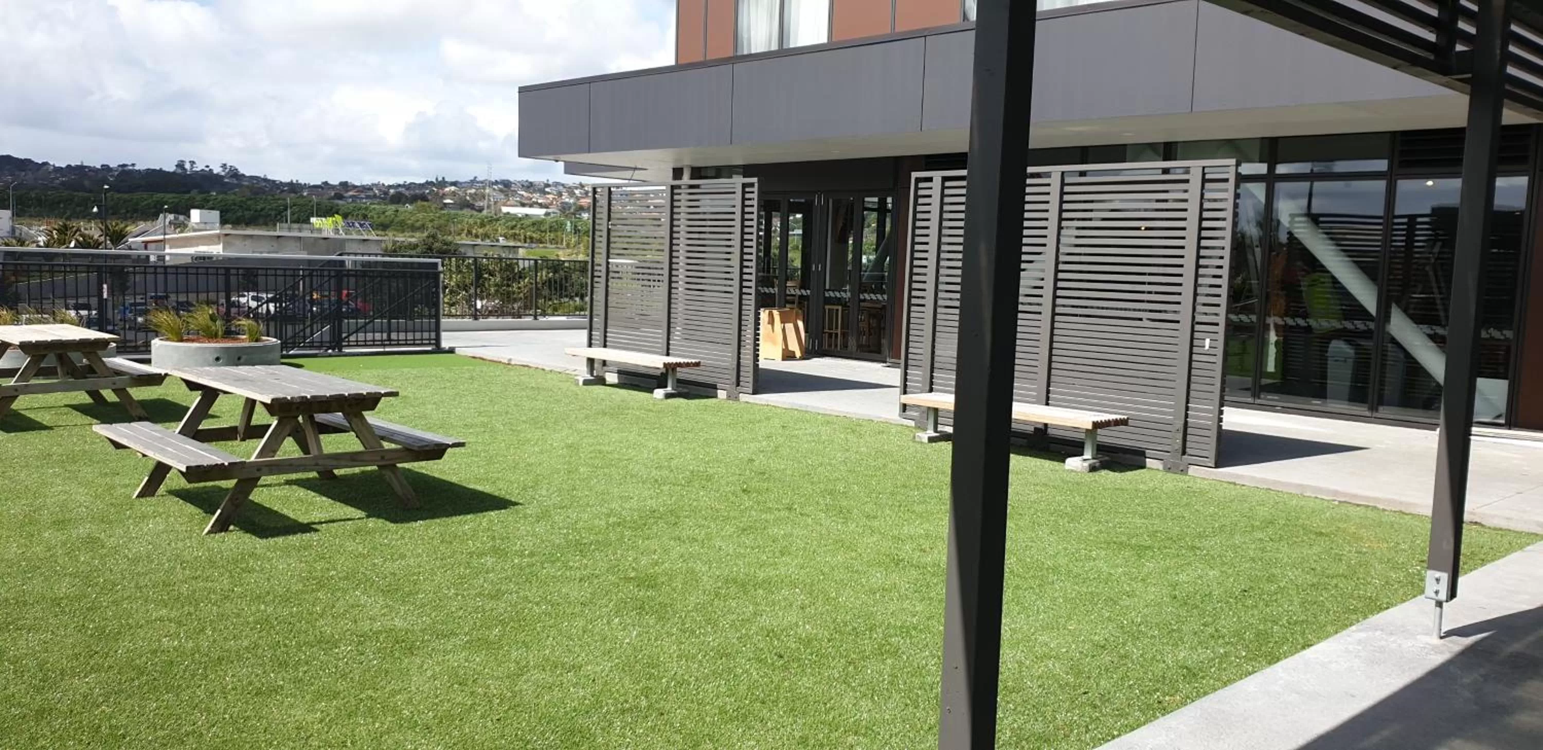 Garden in Ramada Suites by Wyndham Auckland Manukau Pacfic Centre