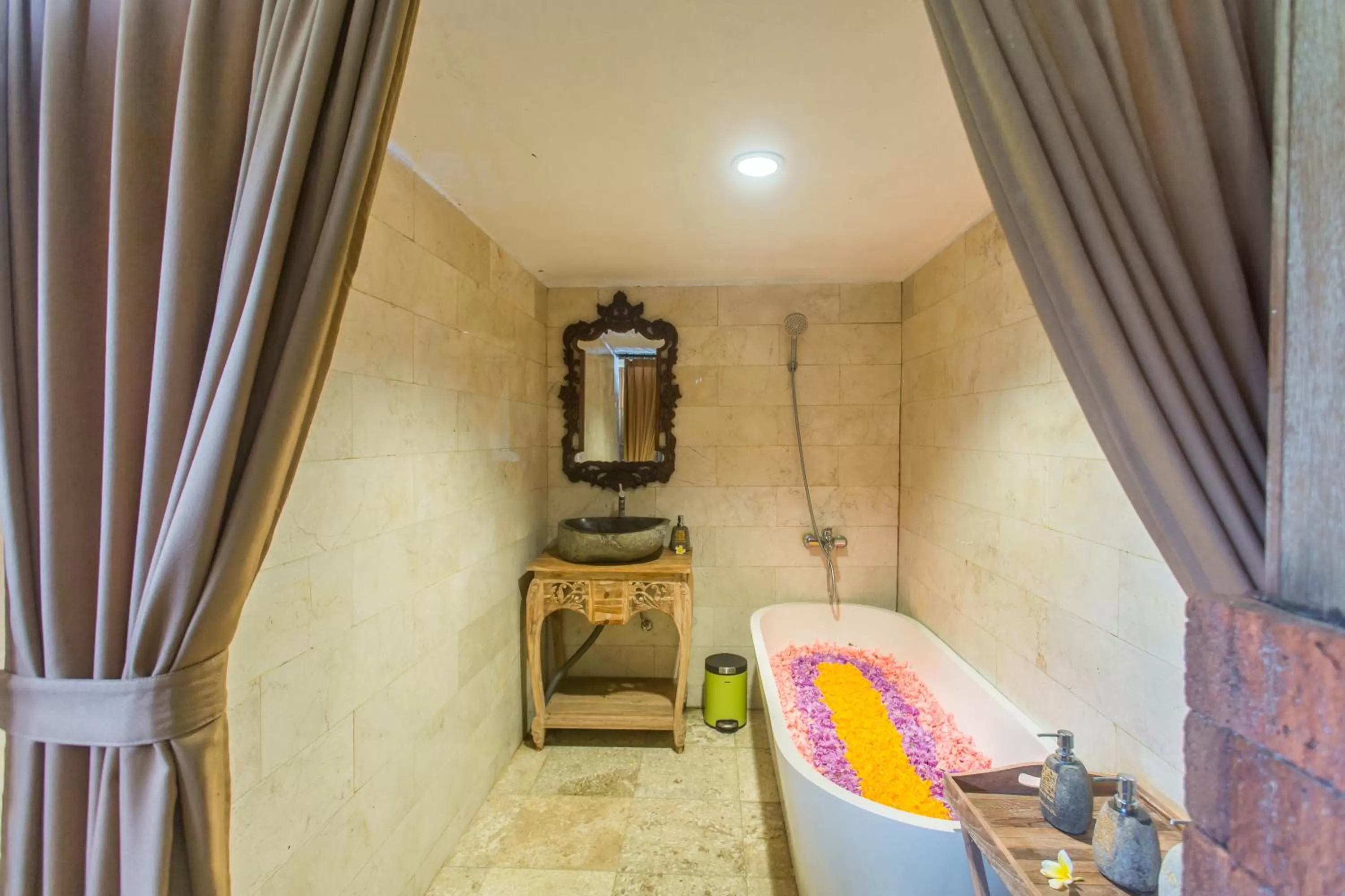 Spa and wellness centre/facilities in Kailash Suites by GenuineHost