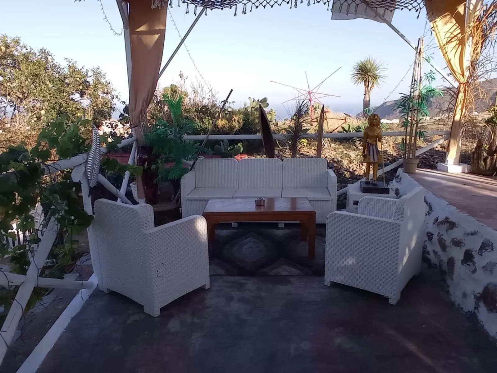 Balcony/Terrace in Hotel Rural La Raya 1866