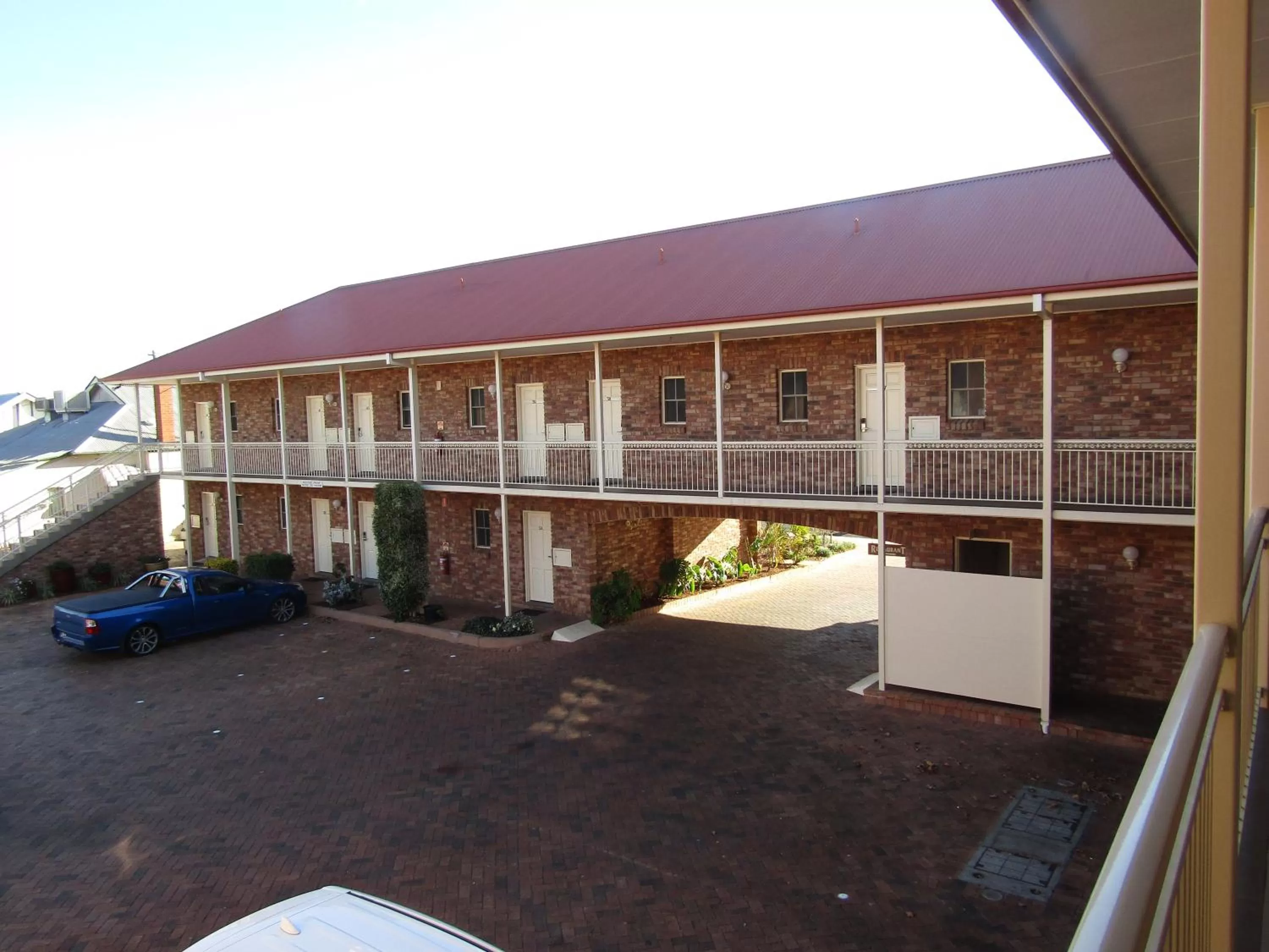 Property building in Australian Heritage Motor Inn