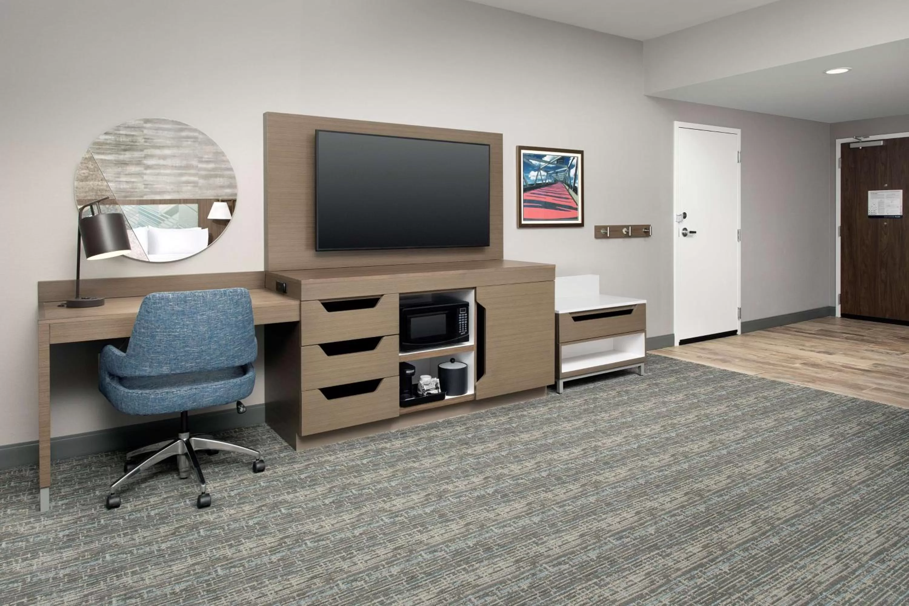 Bedroom in Hampton Inn Boston Logan Airport Chelsea