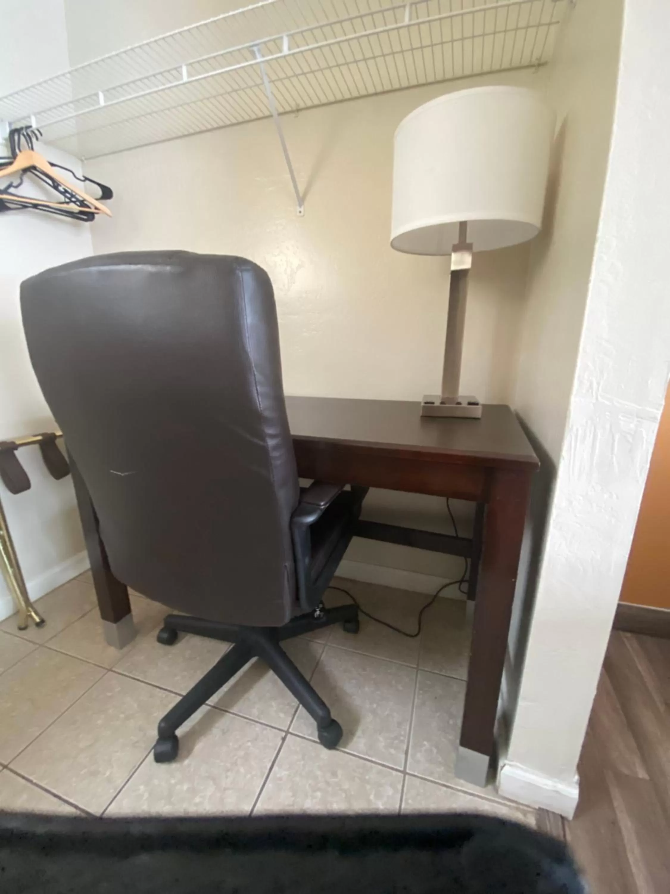 Photo of the whole room in Budget INN At The Heavenly Gondola