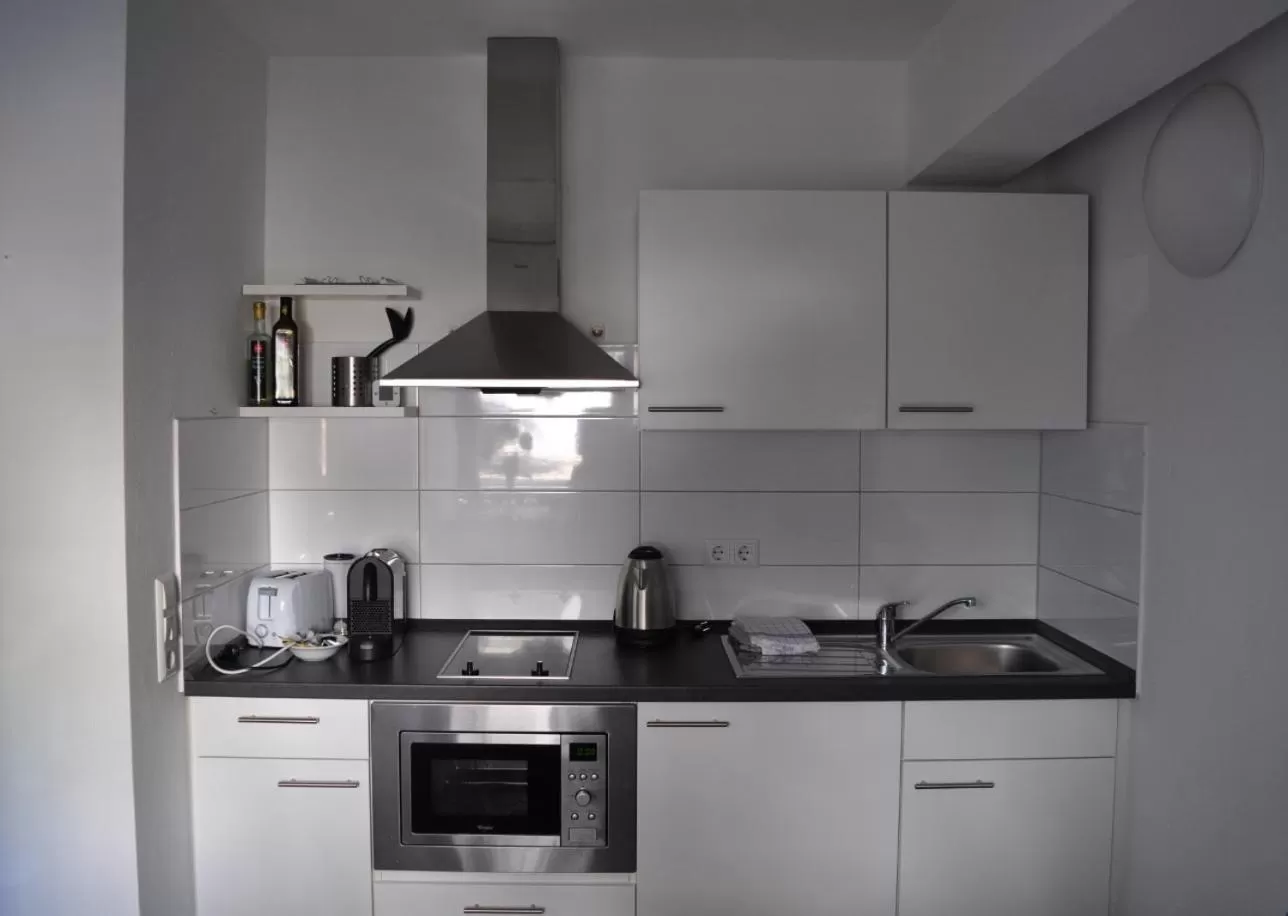 Kitchen or kitchenette, Kitchen/Kitchenette in New Age Boardinghouse