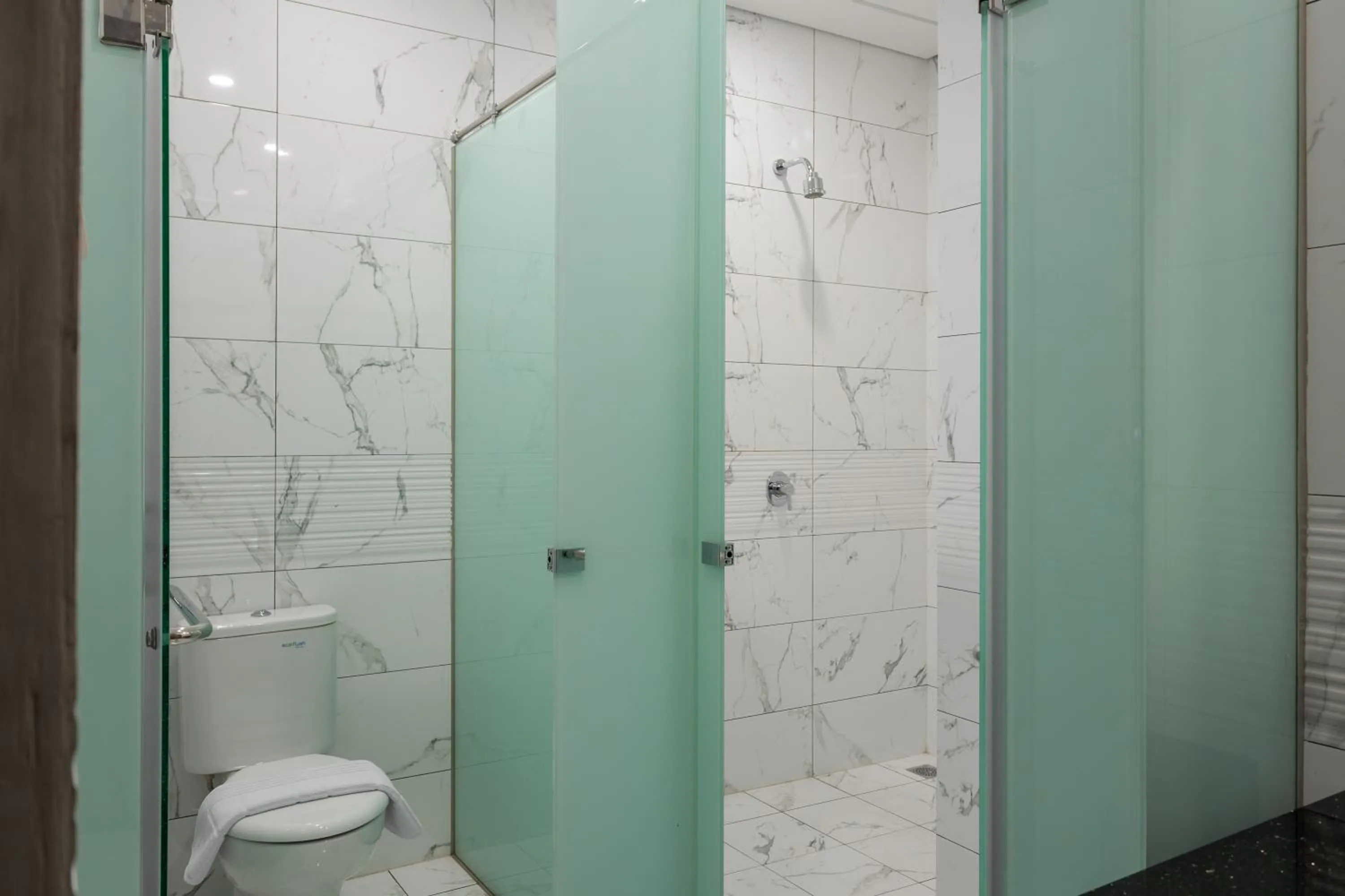 Bathroom in RedDoorz Plus near Senayan City