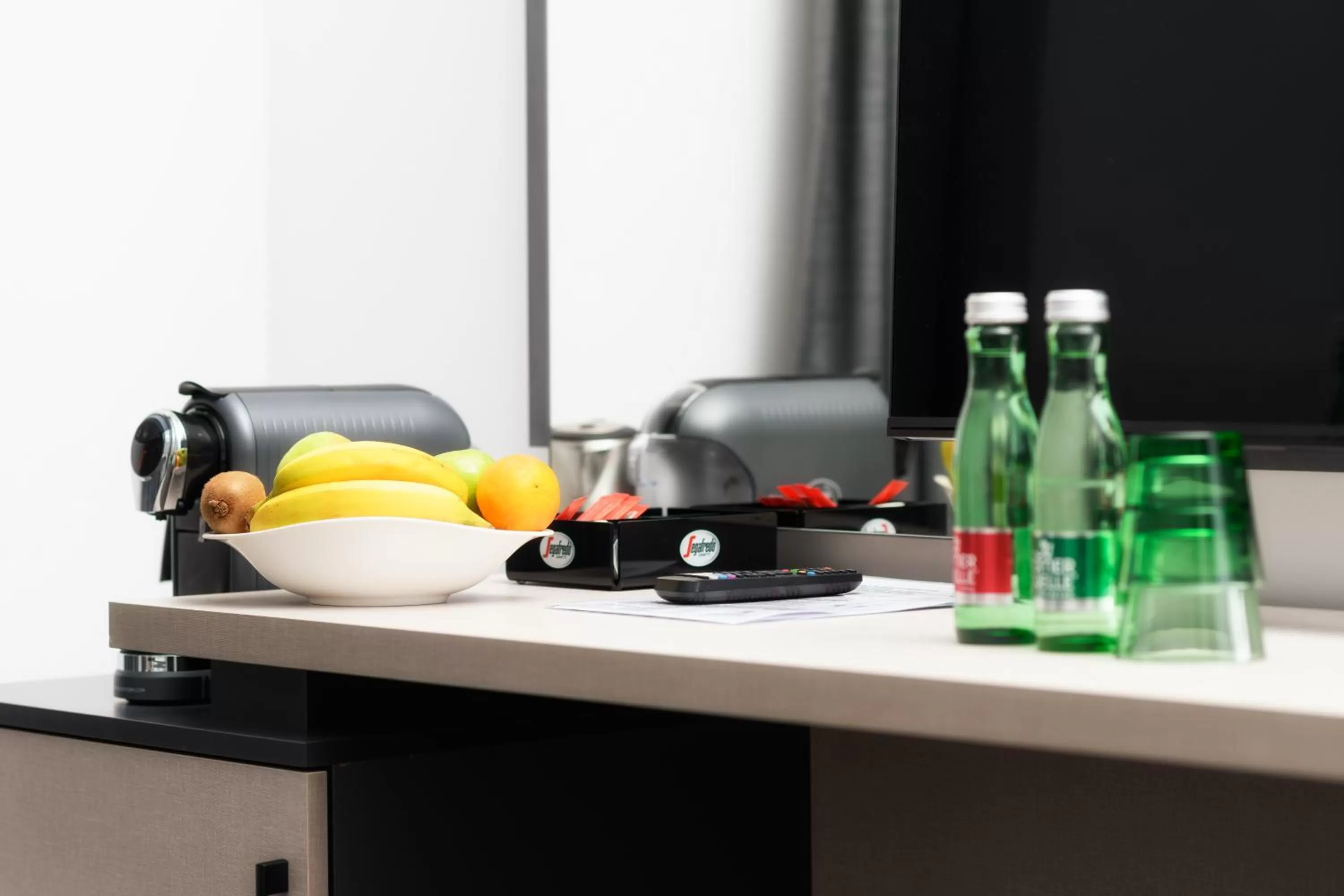 Coffee/tea facilities in PARKHOTEL BRAUNAU - 24 Stunden Self Check-IN