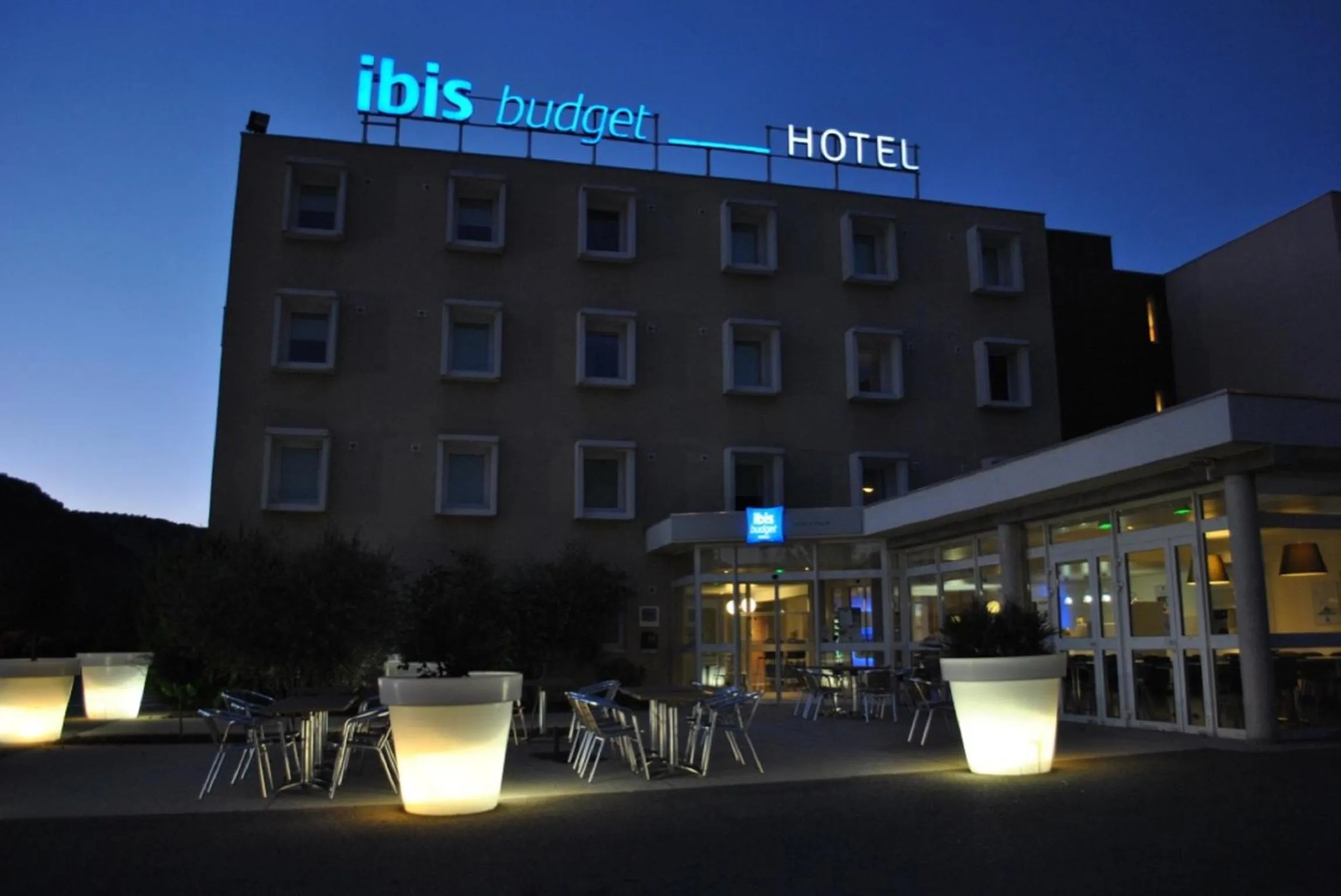 Patio in ibis budget Loriol Le Pouzin