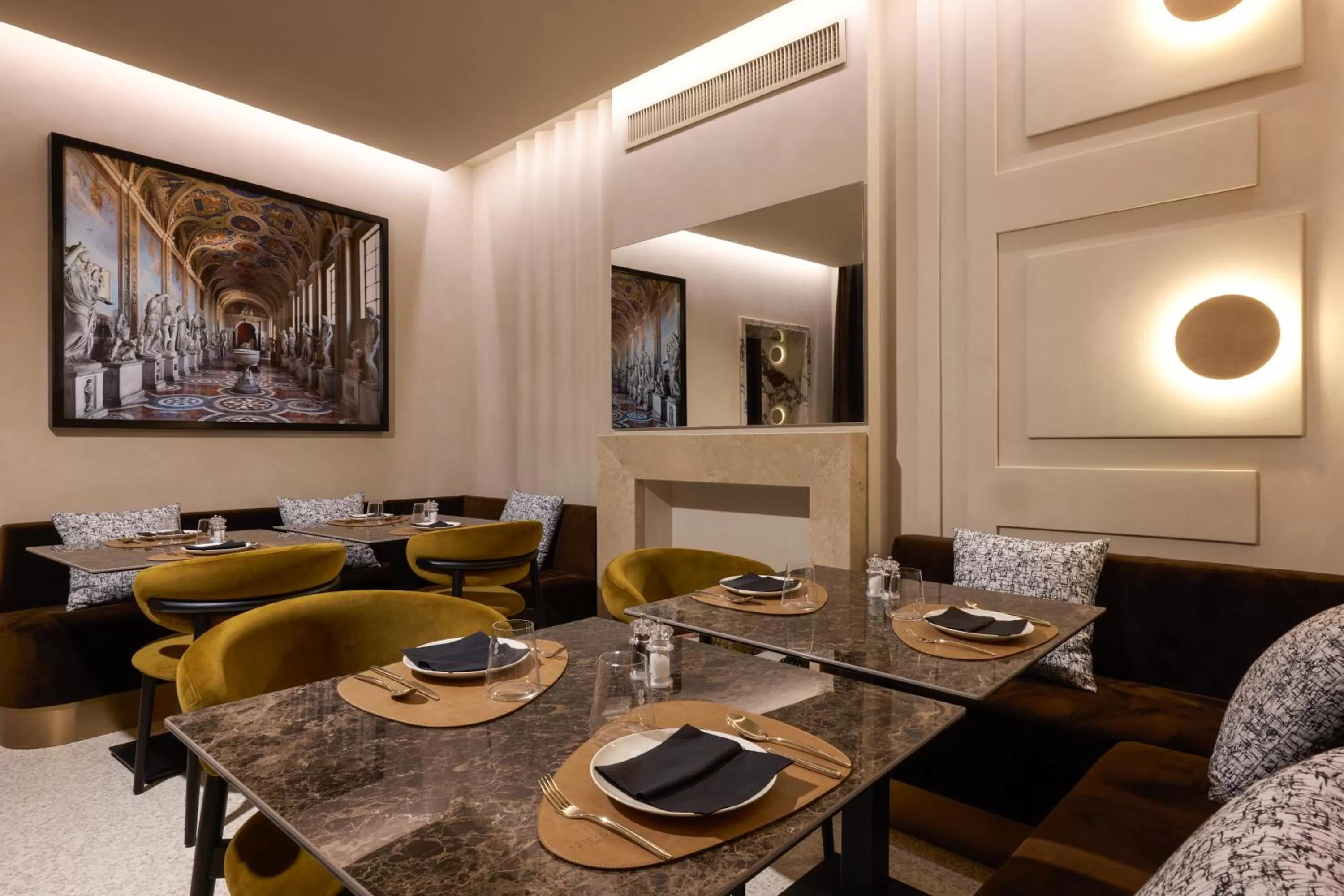 Lounge or bar in Borghese Contemporary Hotel
