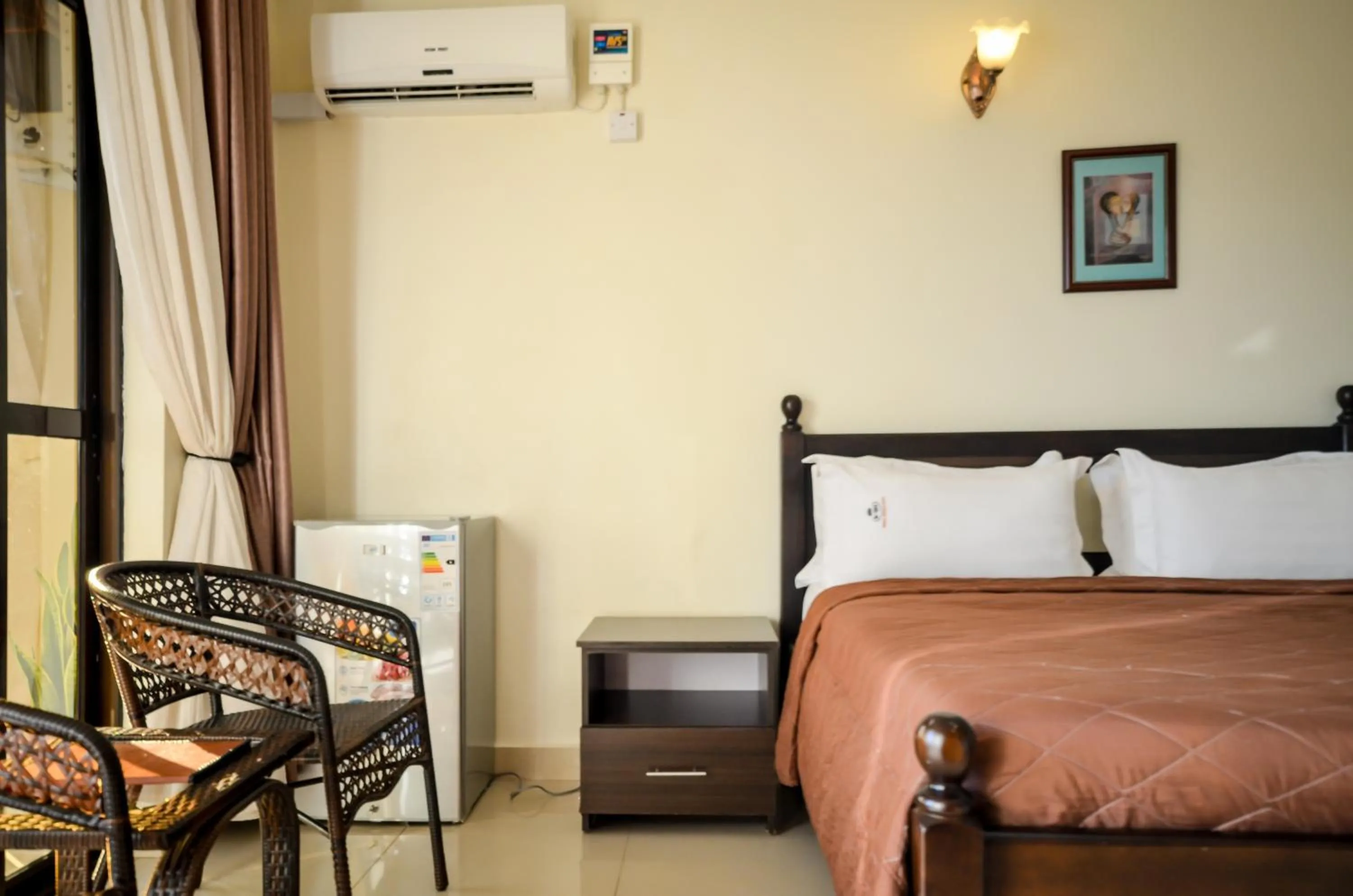 Bedroom in Marie's Royale Hotel