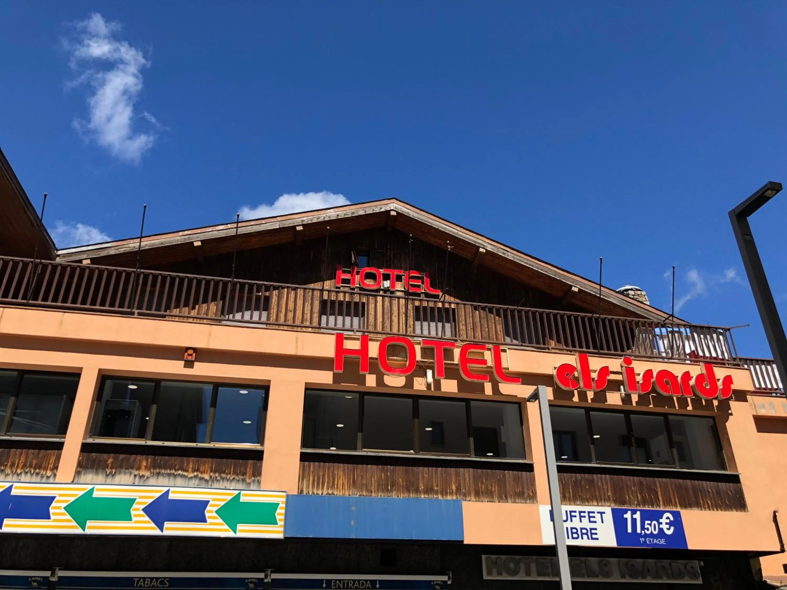 Property building in Hotel Refugi dels Isards