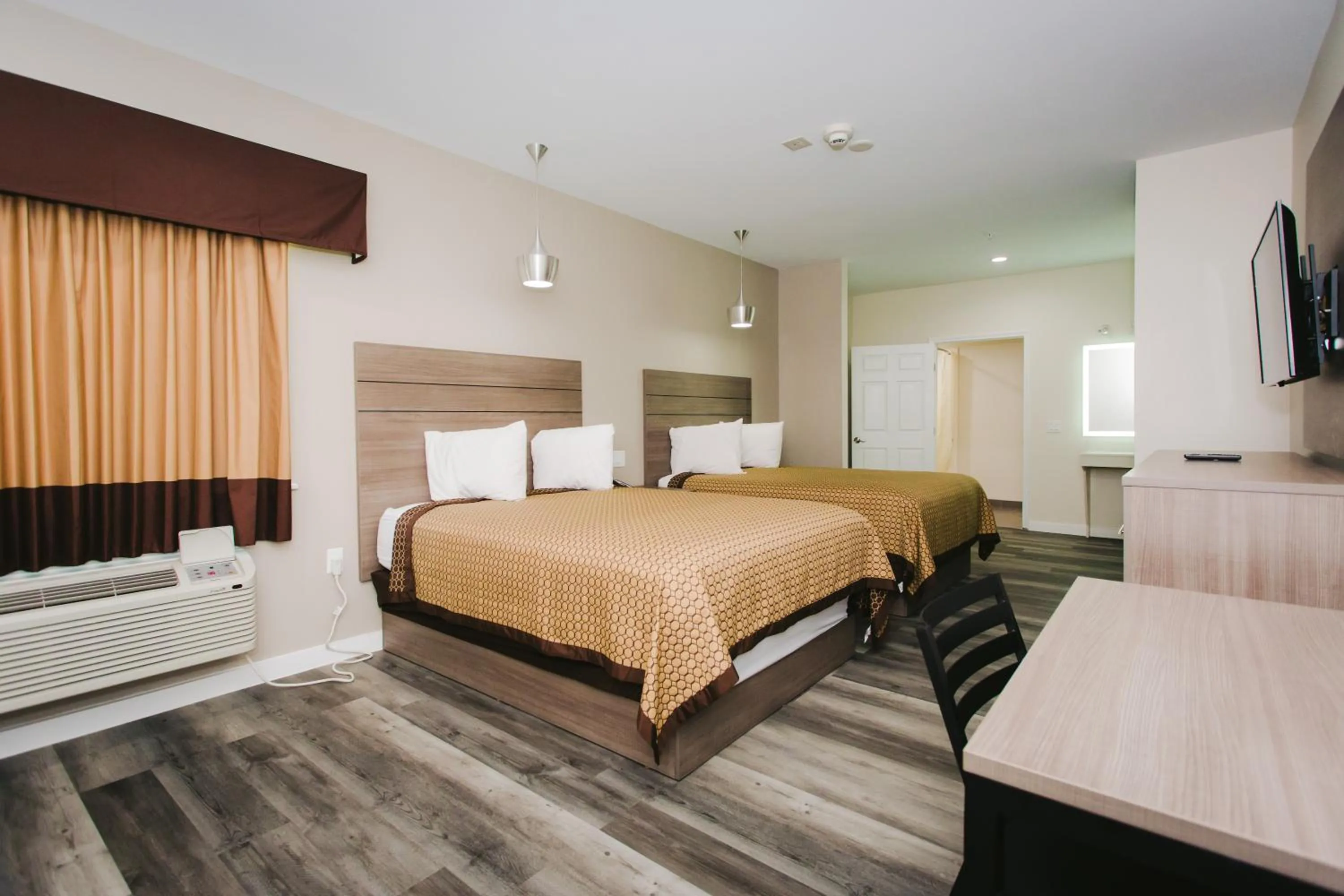 Bed in Palace Inn- Louetta