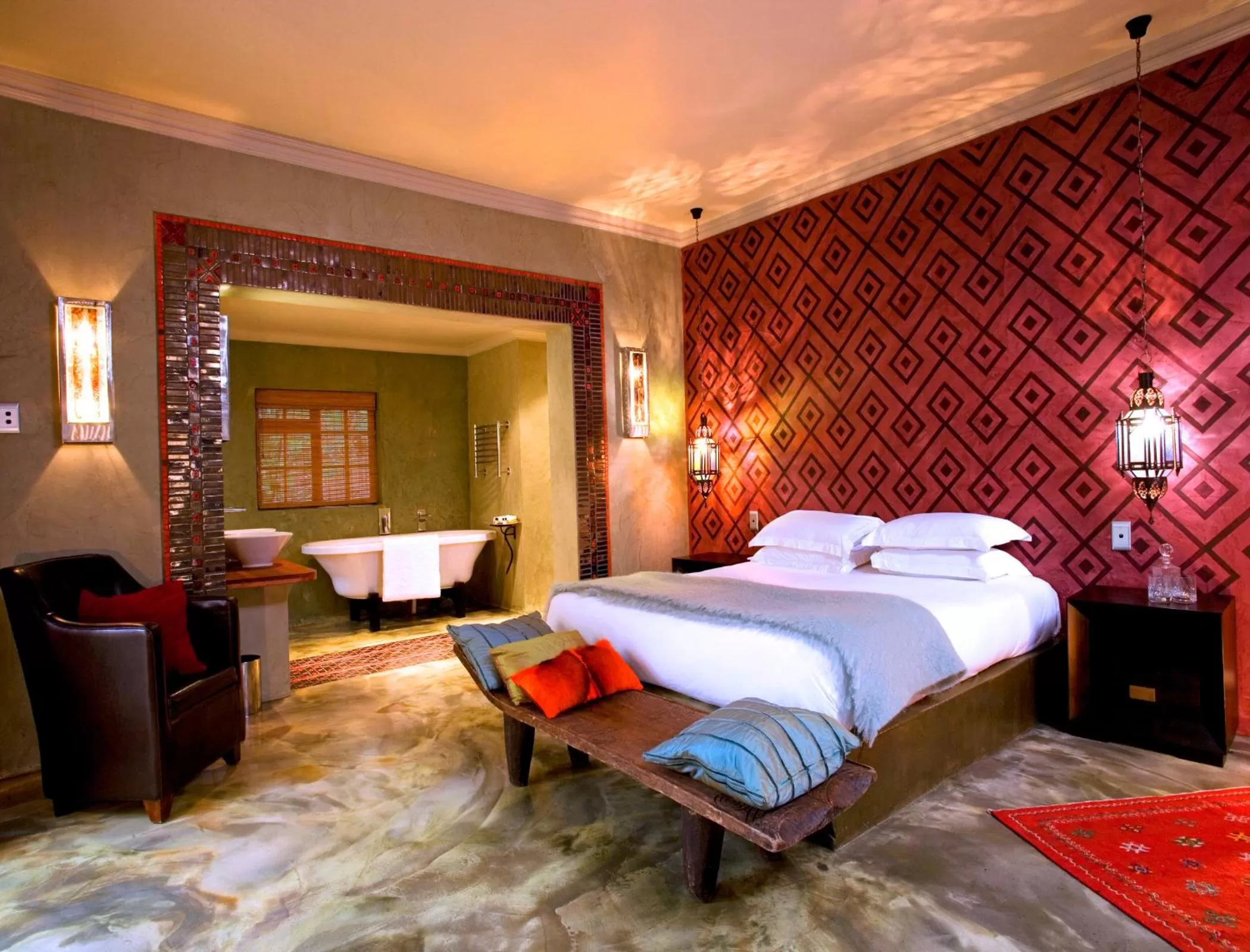 Bedroom, Bed in Singa Lodge - Lion Roars Hotels & Lodges