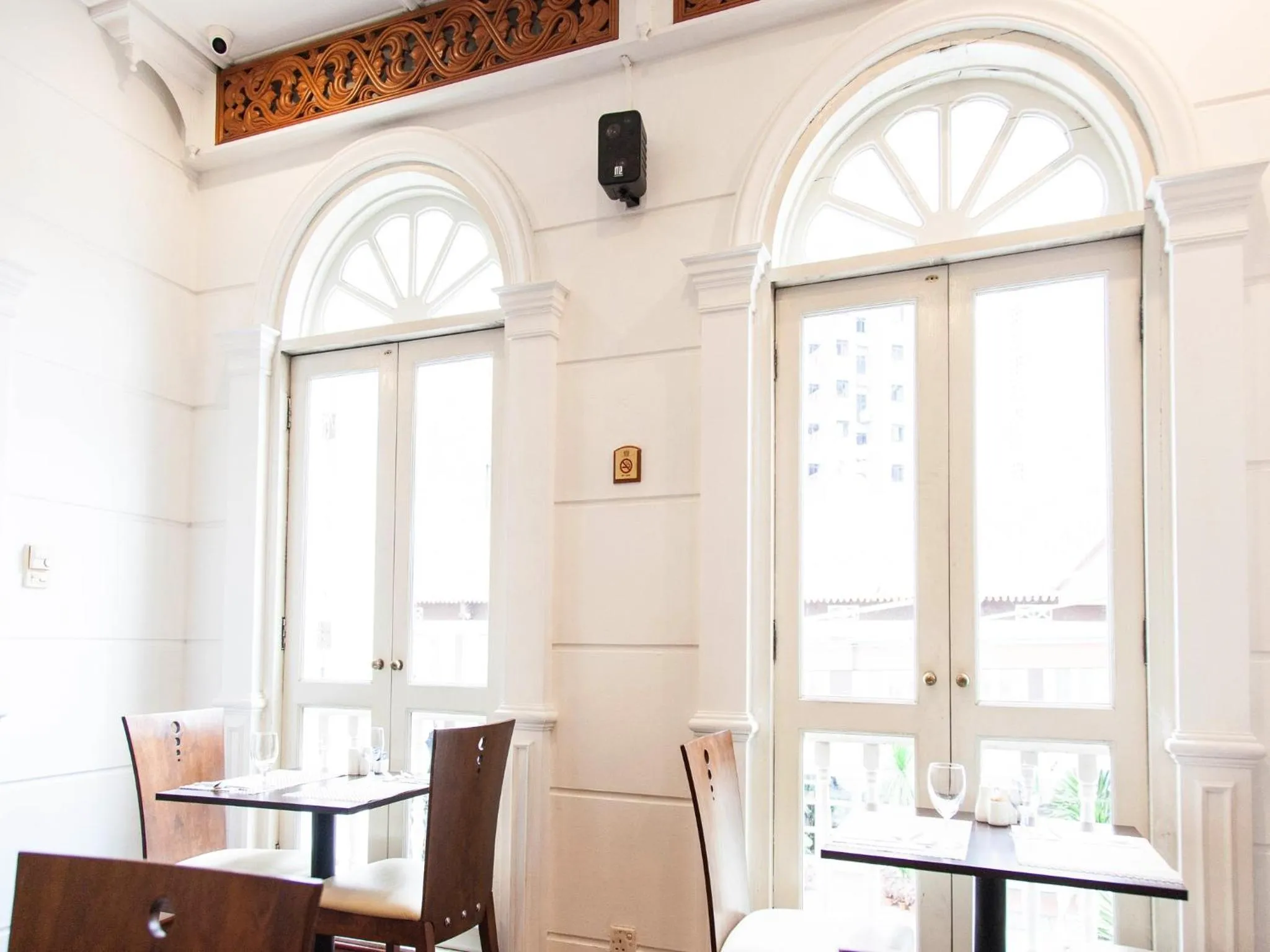 Restaurant/places to eat in Village Hotel Albert Court by Far East Hospitality