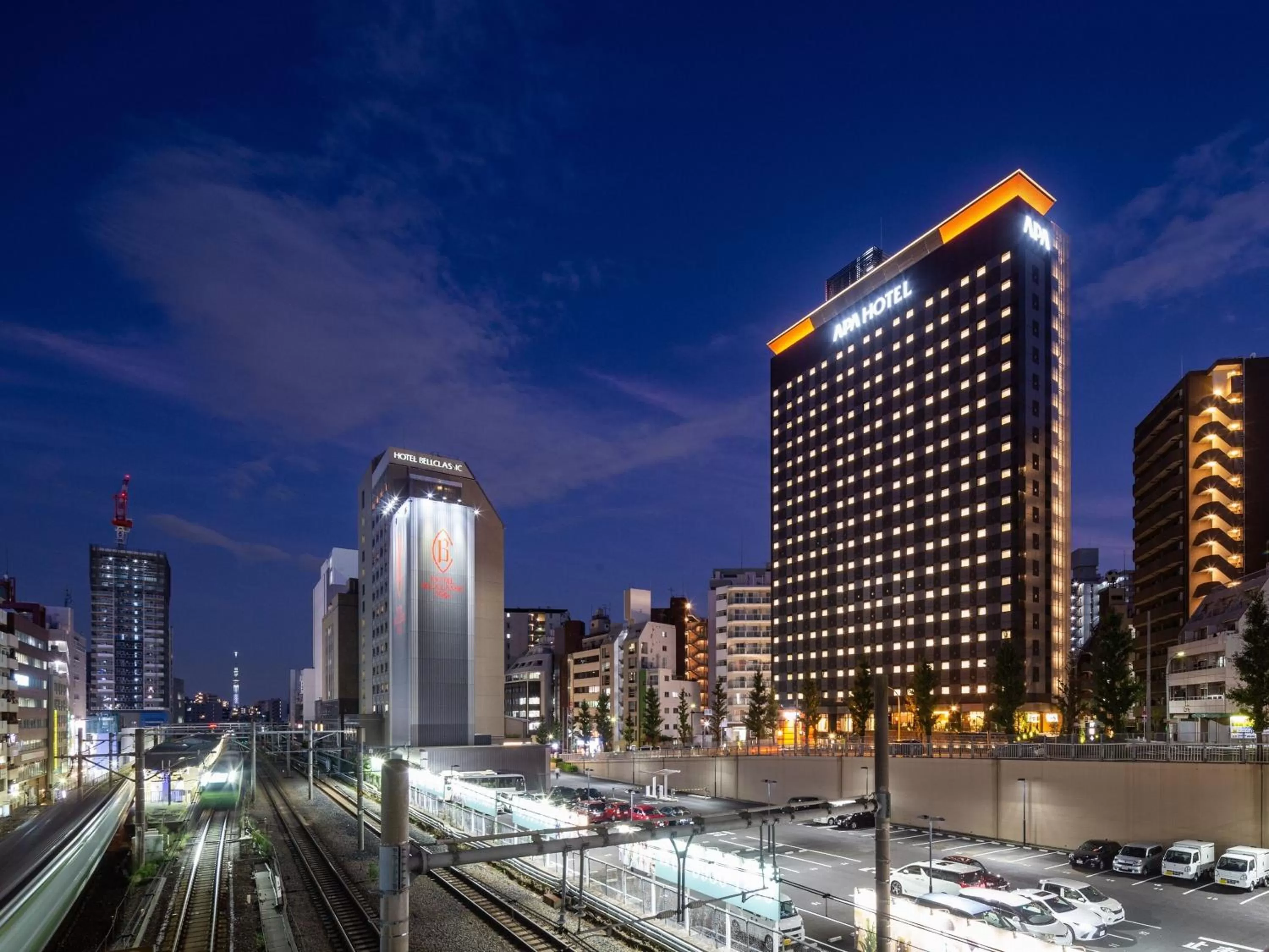 Property building in APA Hotel Yamanote Otsuka Ekimae Tower