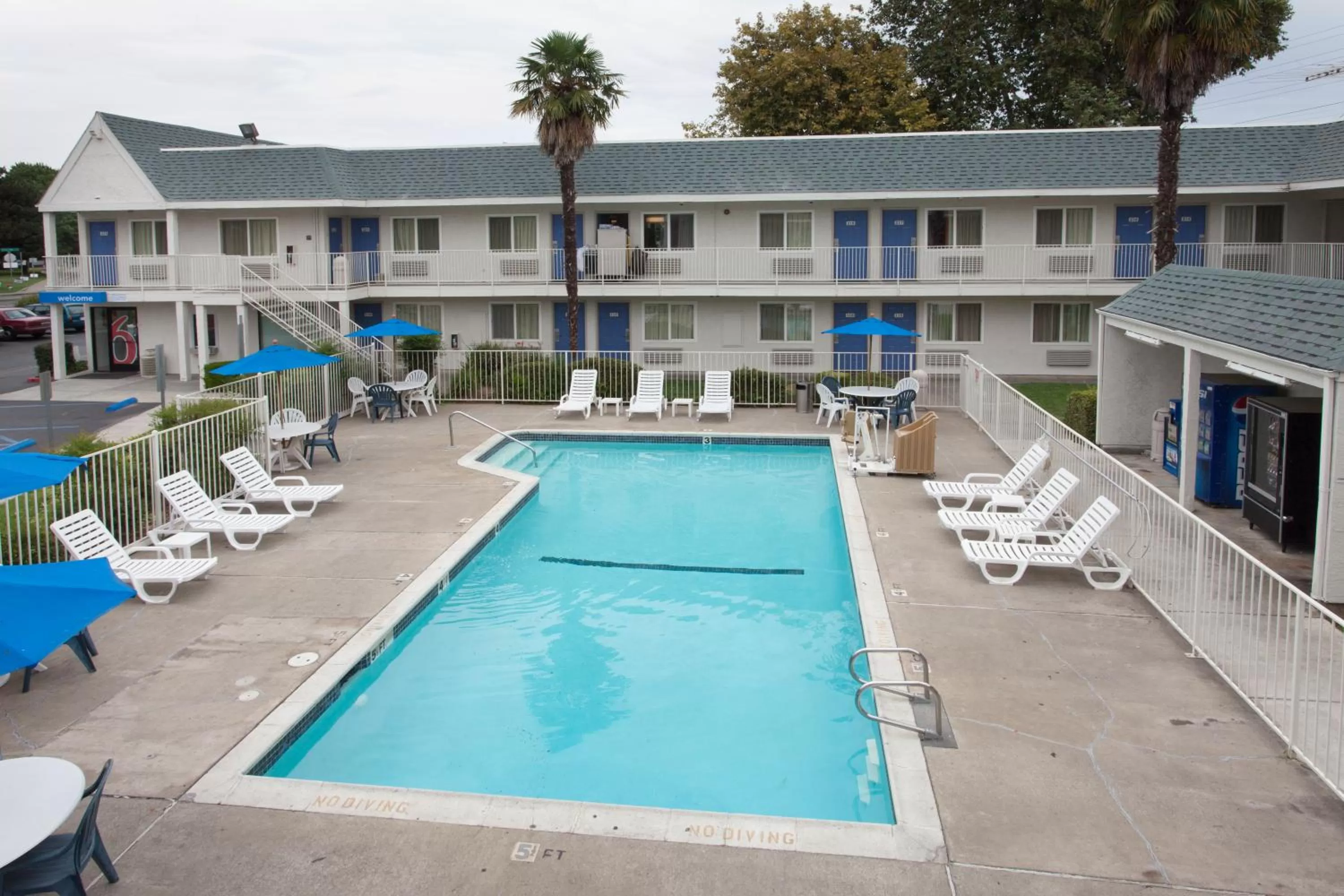 Swimming pool in Motel 6-Sacramento, CA - Central
