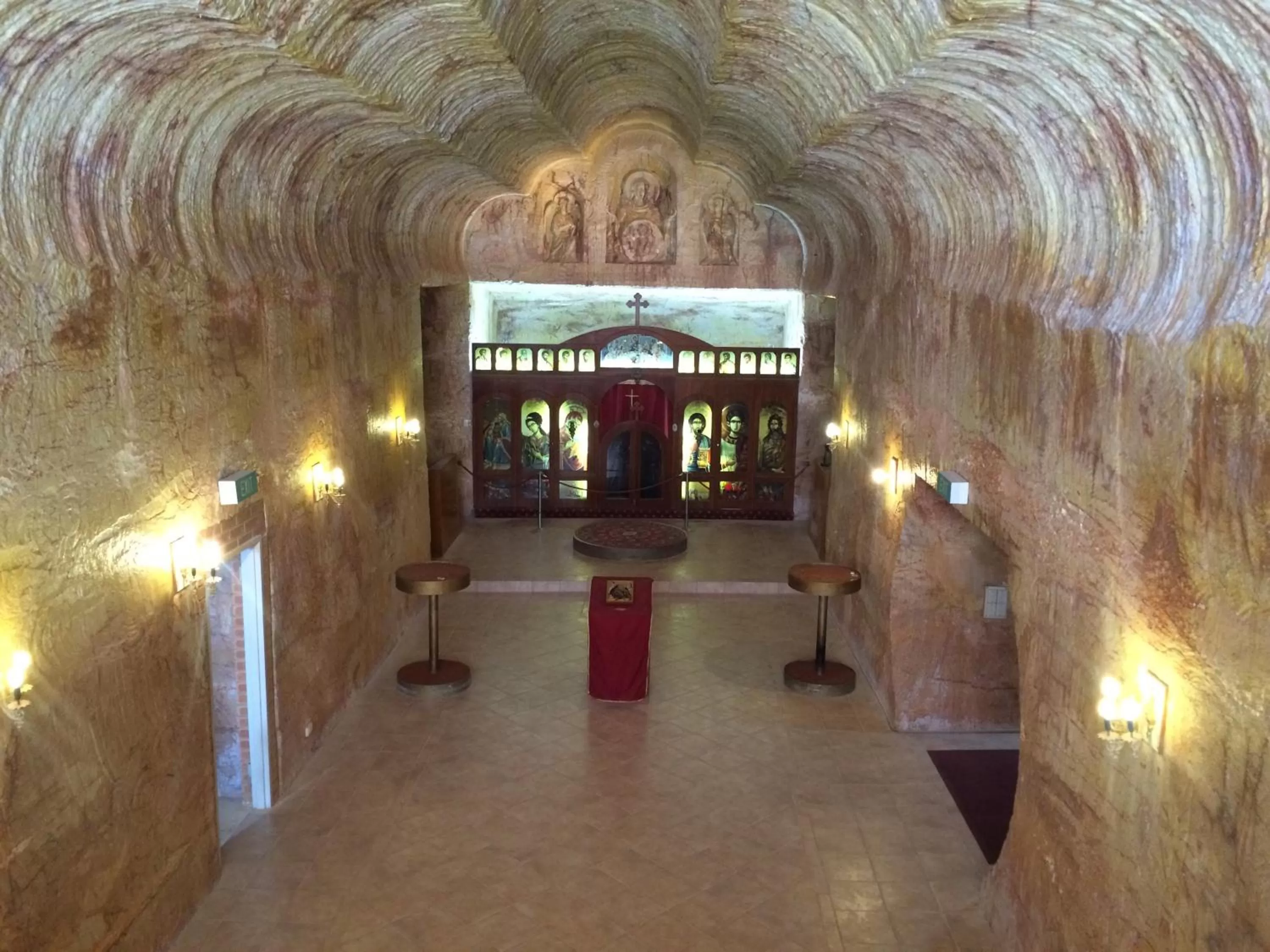 Nearby landmark in Desert Cave Hotel