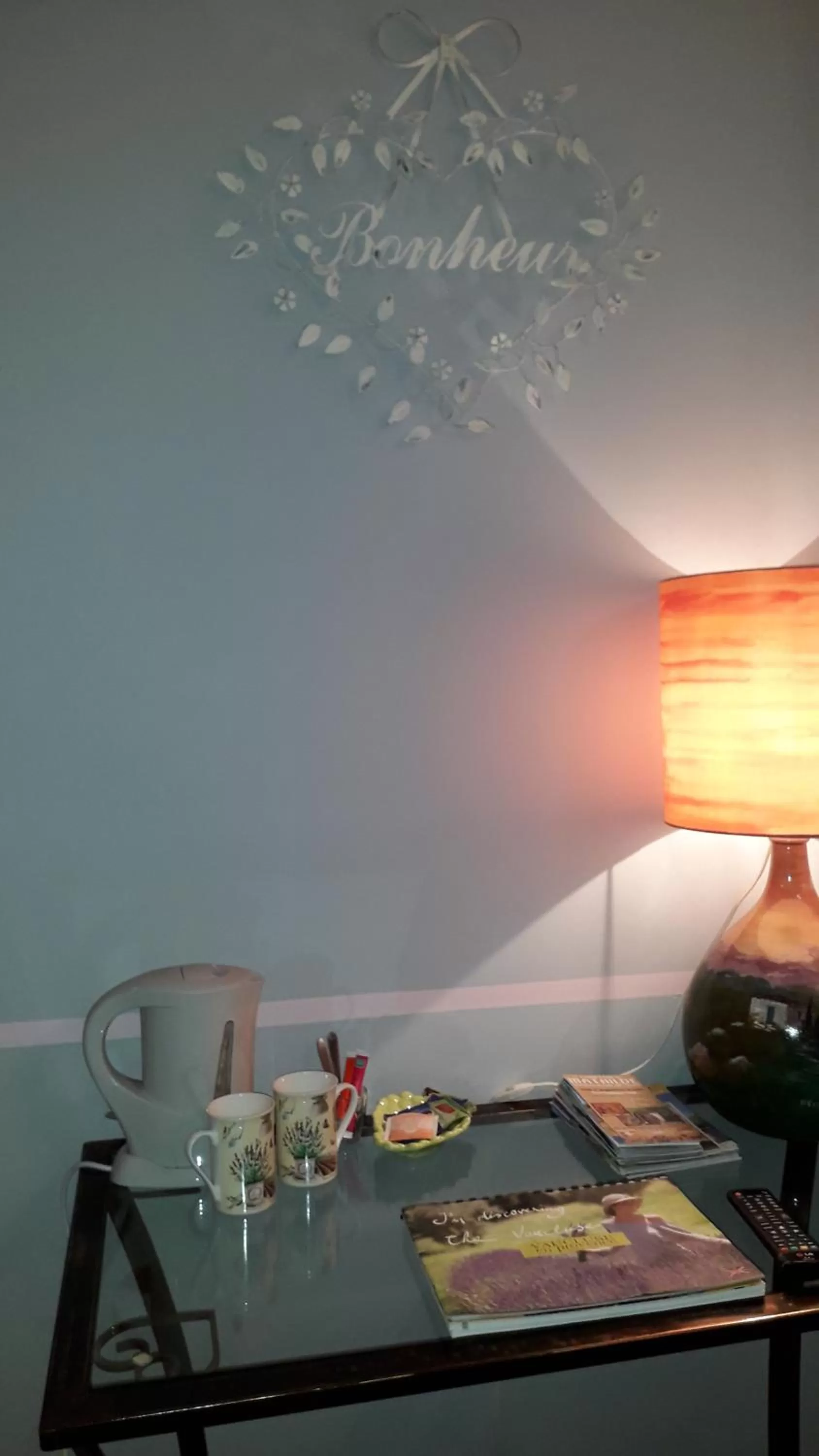 Coffee/tea facilities in Vents d'Anges