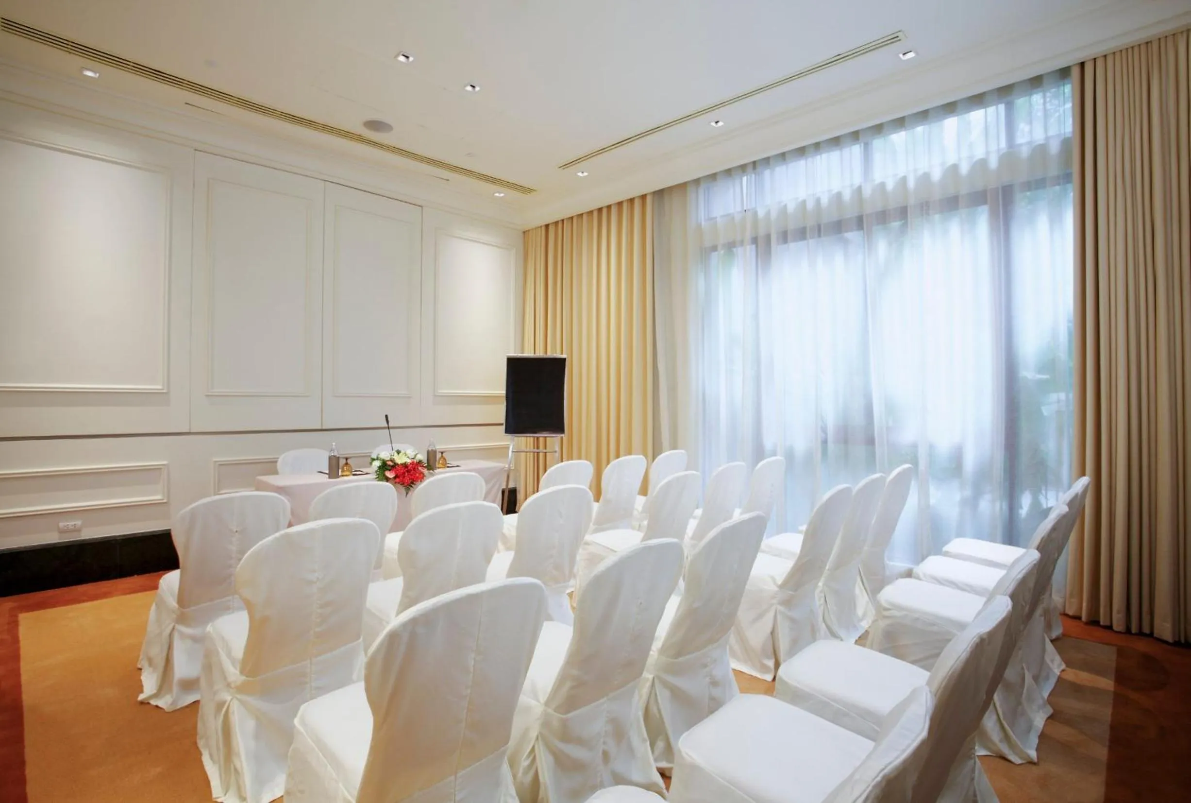 Meeting/conference room in Centara Grand Beach Resort Phuket