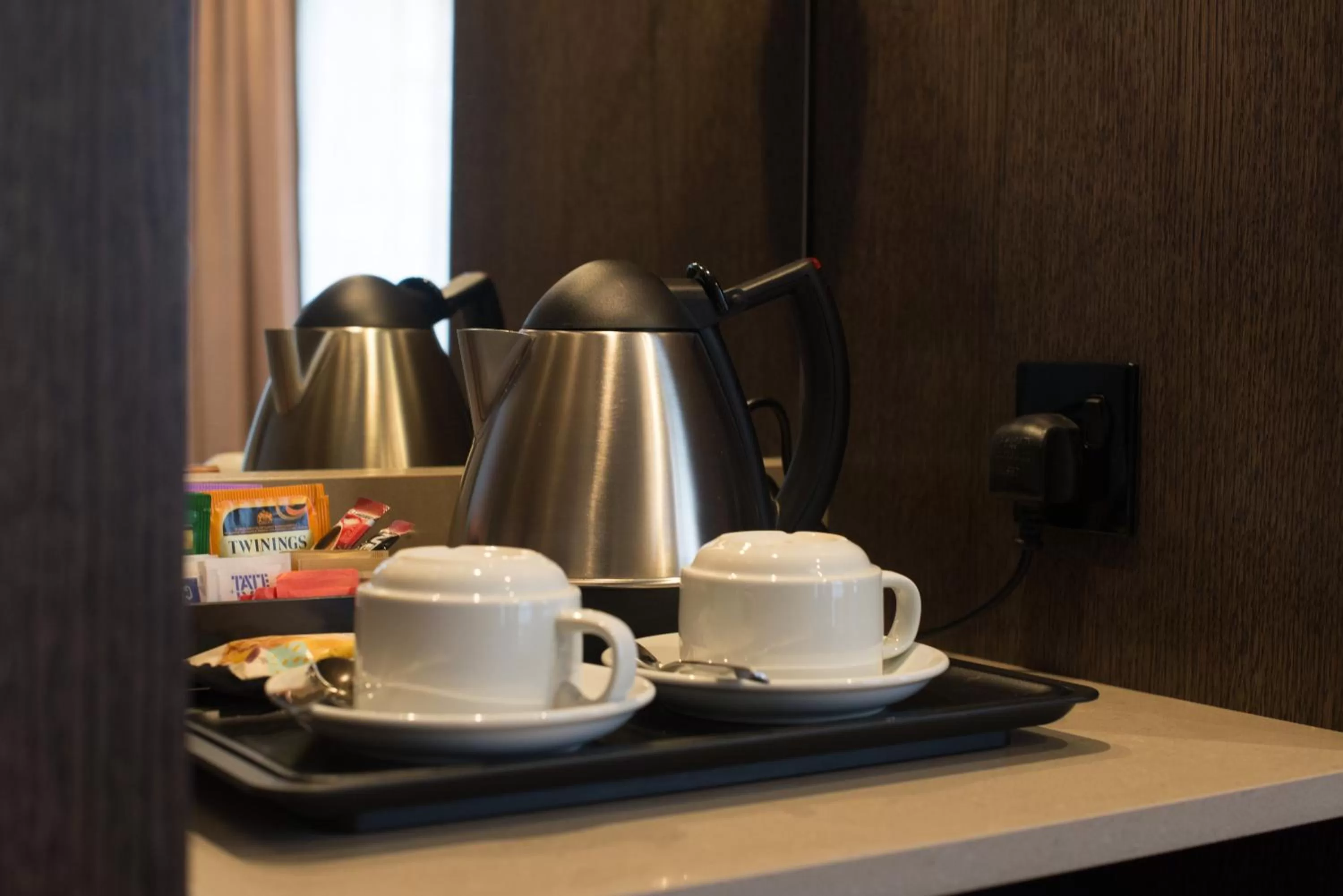 Coffee/tea facilities in The Kings Head Hotel