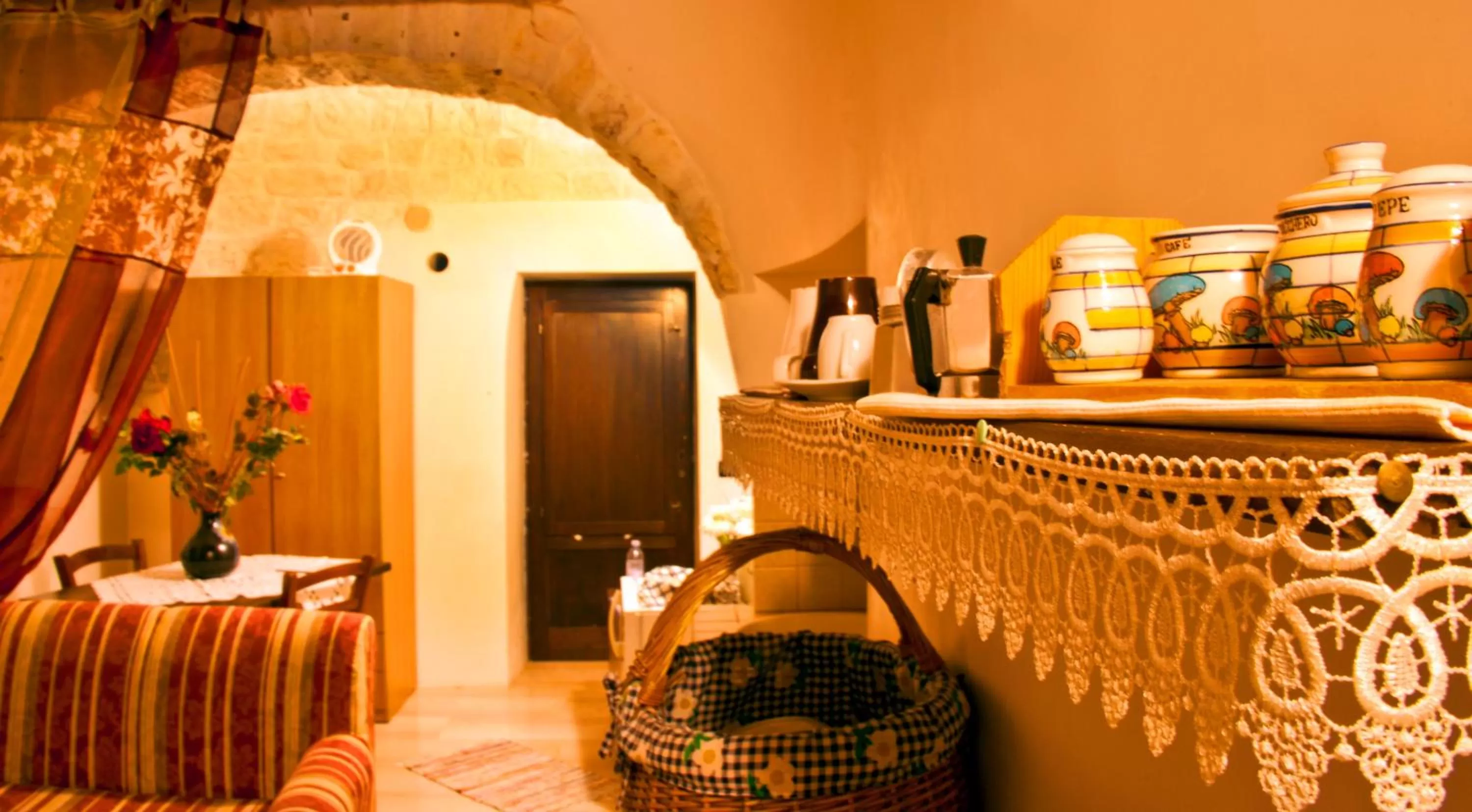 Decorative detail in Giardino Dei Trulli