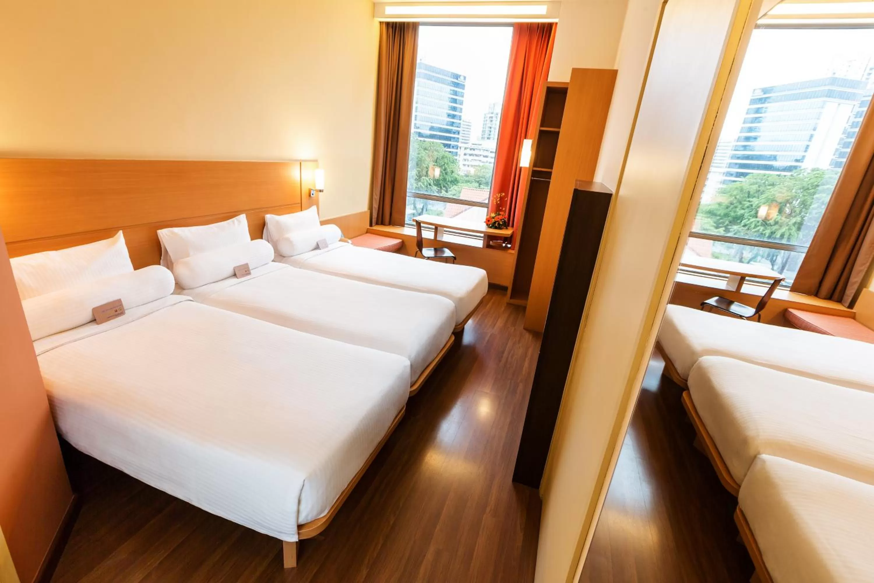 Bed in Ibis Singapore Novena